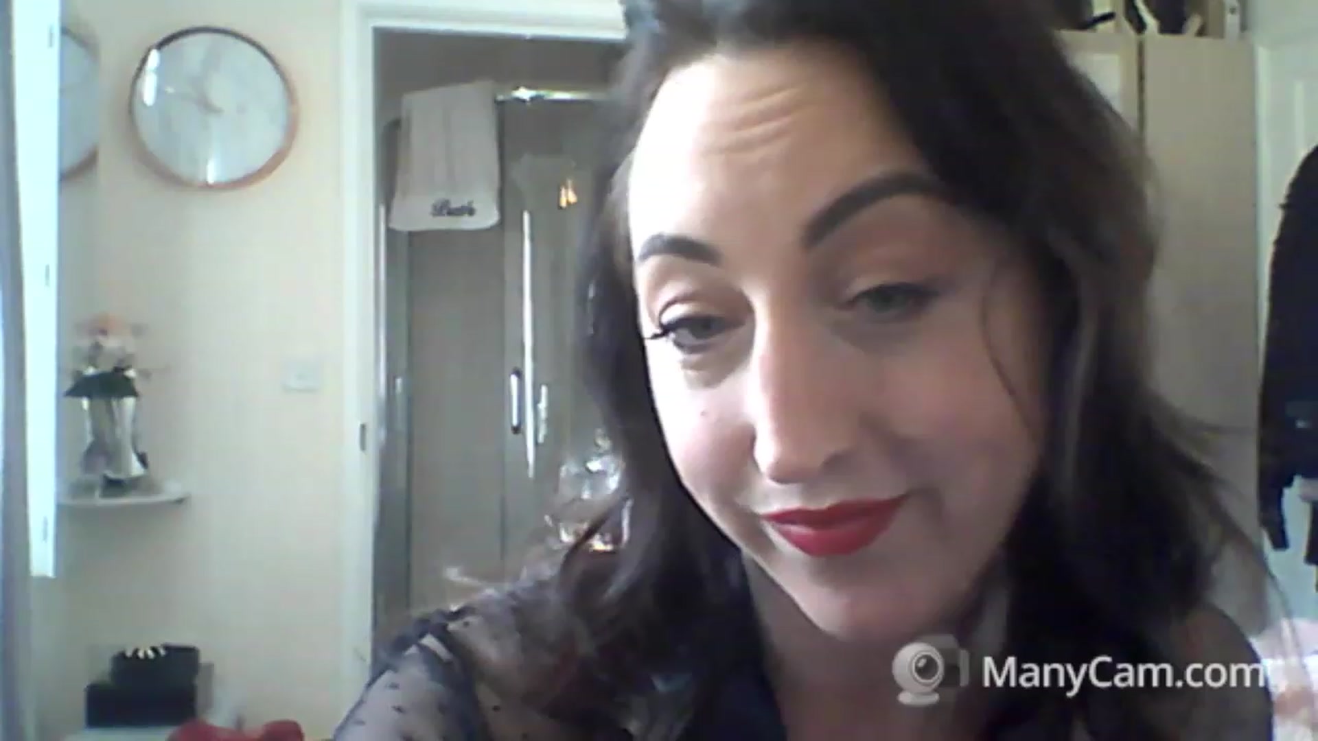 Gallery image thumbnail from MadisonFox1's myfreecams stream on, 01/26/2023, 10:53 image 17 of 20