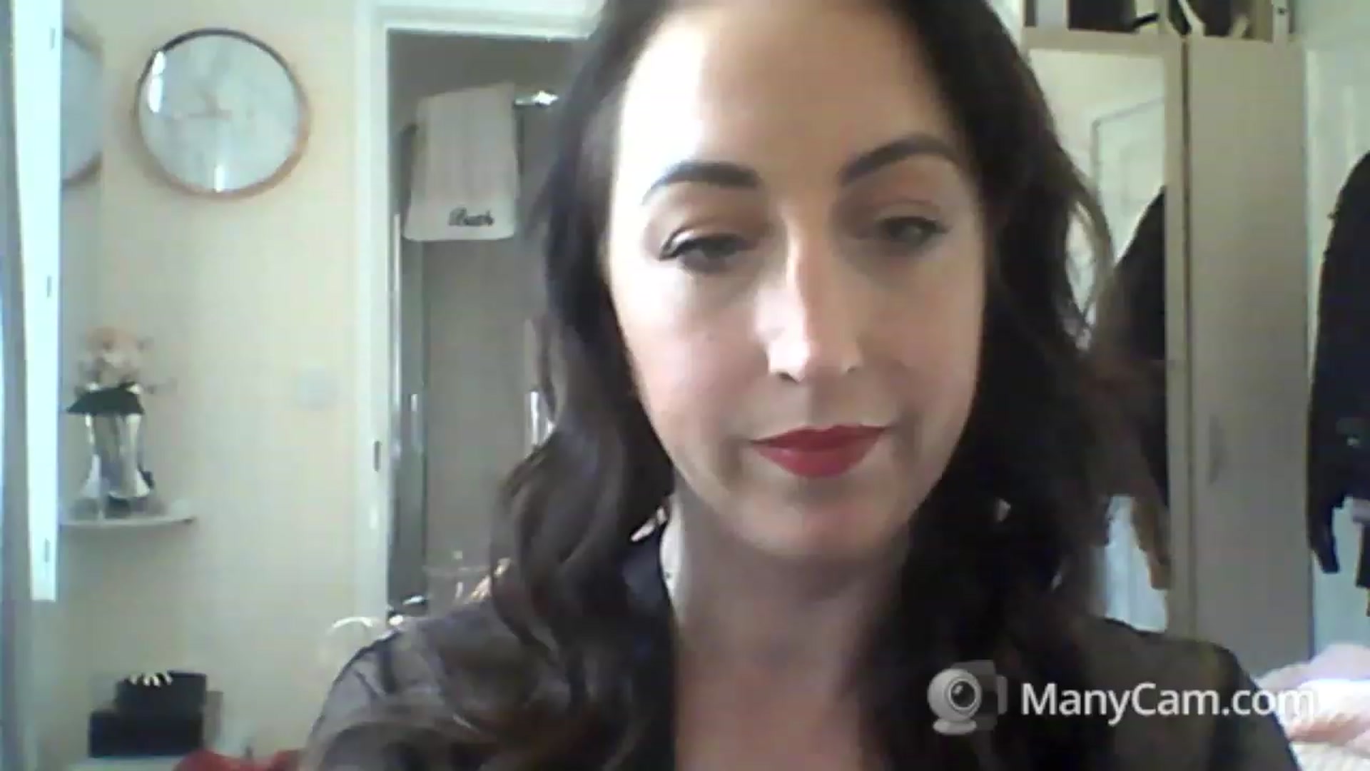 Gallery image thumbnail from MadisonFox1's myfreecams stream on, 01/26/2023, 10:53 image 8 of 20