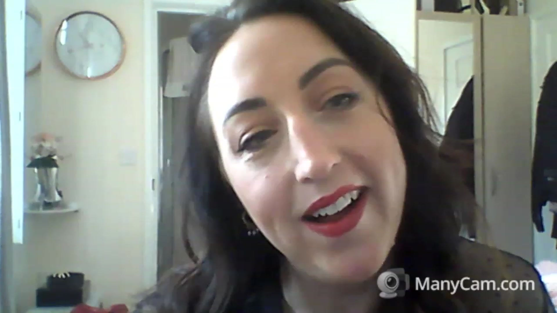 Gallery image thumbnail from MadisonFox1's myfreecams stream on, 01/26/2023, 10:53 image 5 of 20