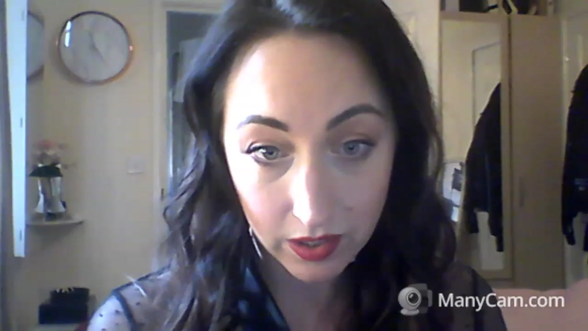 Gallery image thumbnail from MadisonFox1's myfreecams stream on, 01/26/2023, 11:32 image 18 of 20