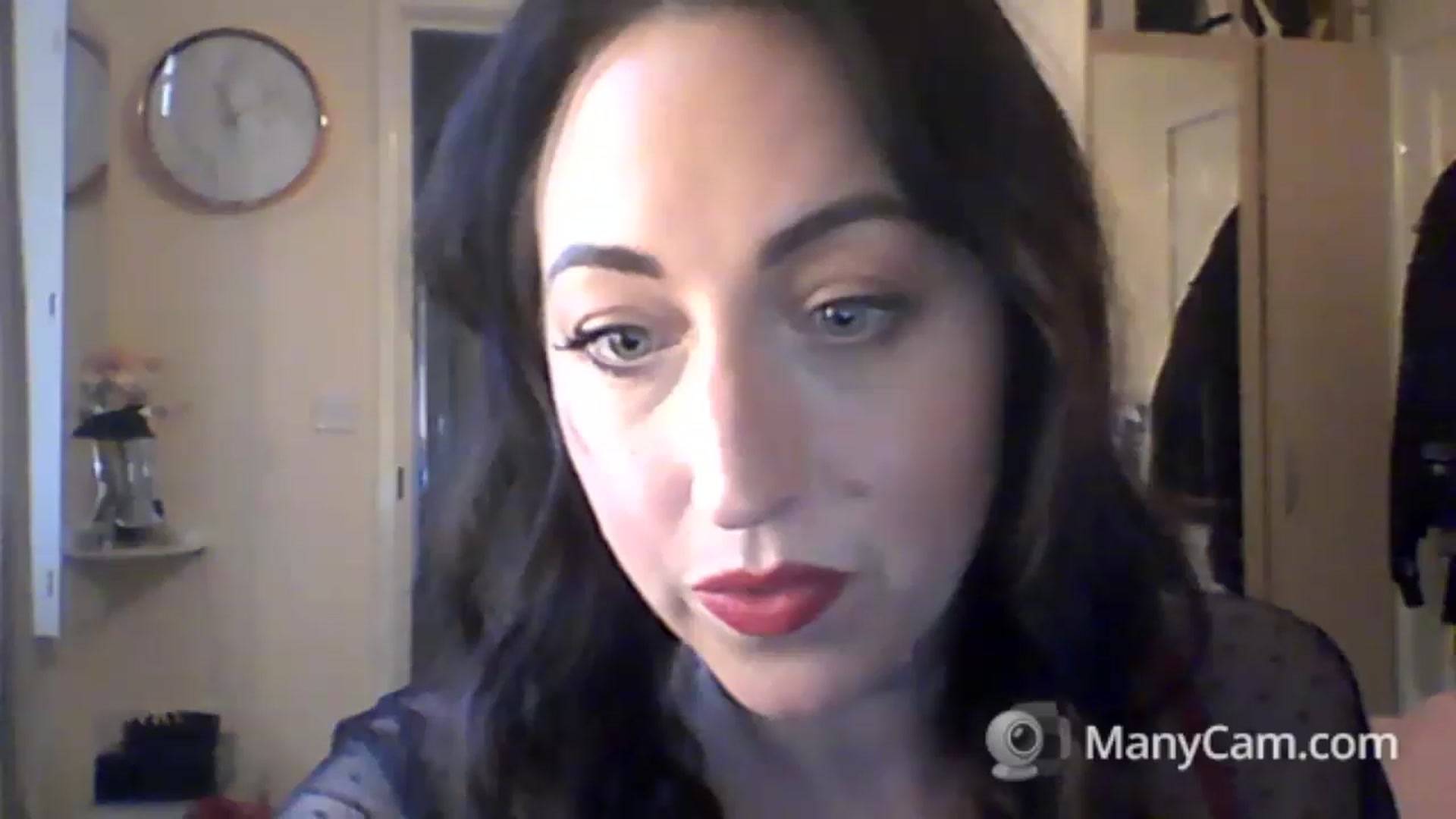Gallery image thumbnail from MadisonFox1's myfreecams stream on, 01/26/2023, 11:32 image 6 of 20