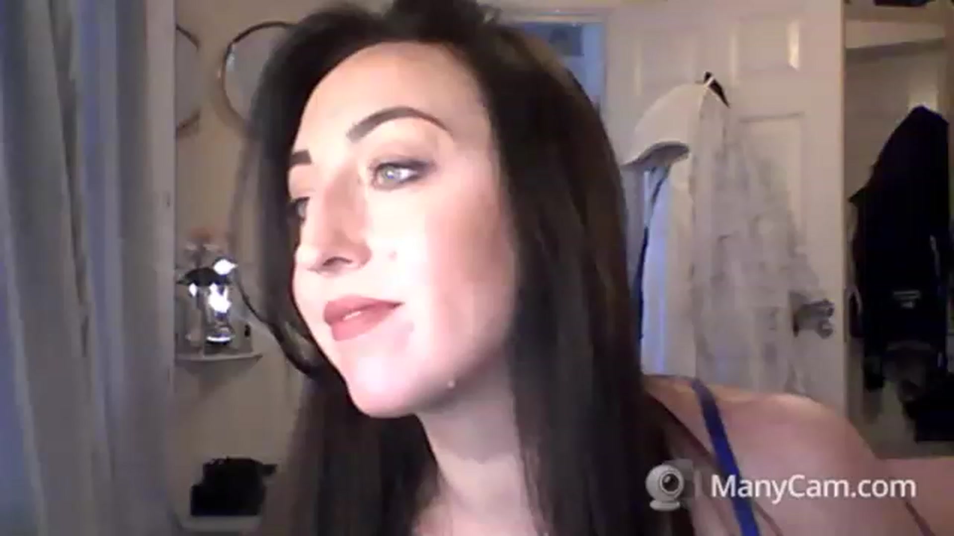 Gallery image thumbnail from MadisonFox1's myfreecams stream on, 01/27/2023, 12:18 image 1 of 20