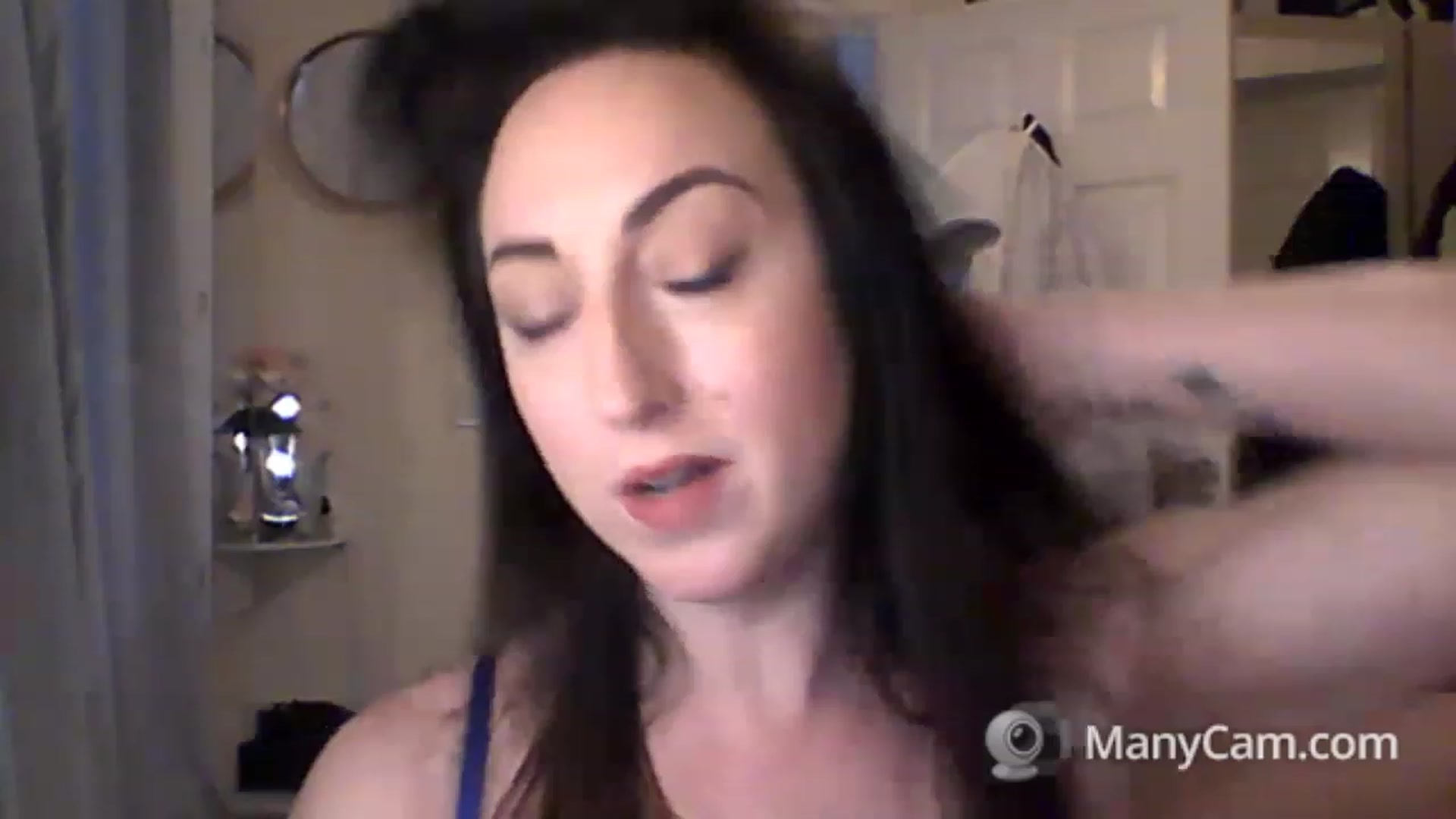 Gallery image thumbnail from MadisonFox1's myfreecams stream on, 01/27/2023, 12:18 image 20 of 20