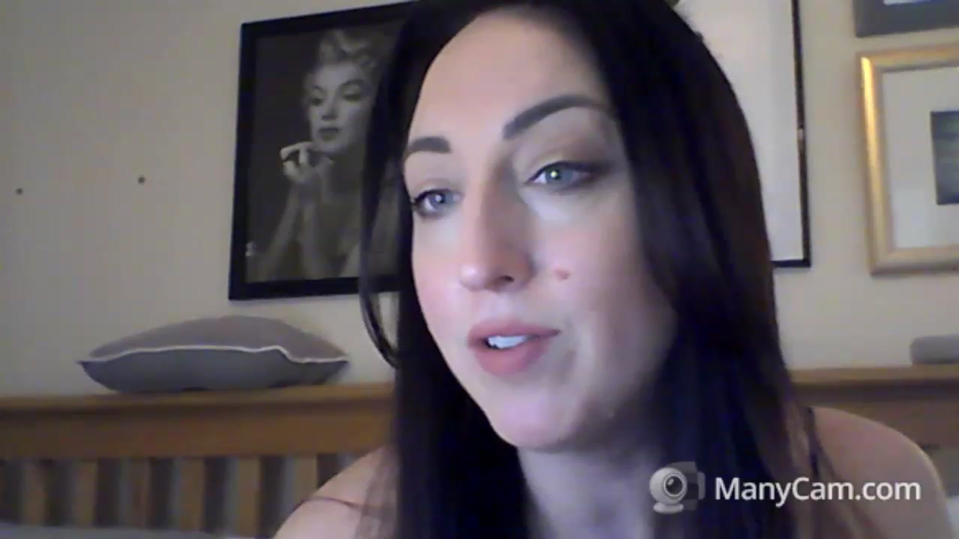 Gallery image thumbnail from MadisonFox1's myfreecams stream on, 02/02/2023, 12:19 image 7 of 20