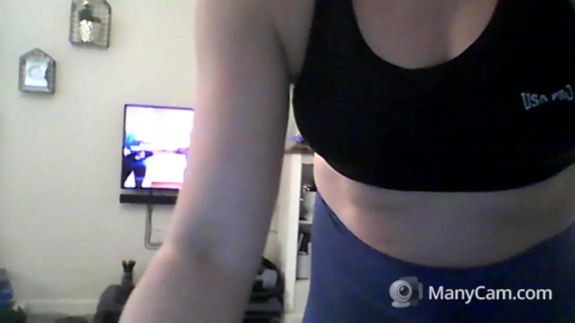 Gallery image thumbnail from MadisonFox1's myfreecams stream on, 02/03/2023, 10:16 image 15 of 20