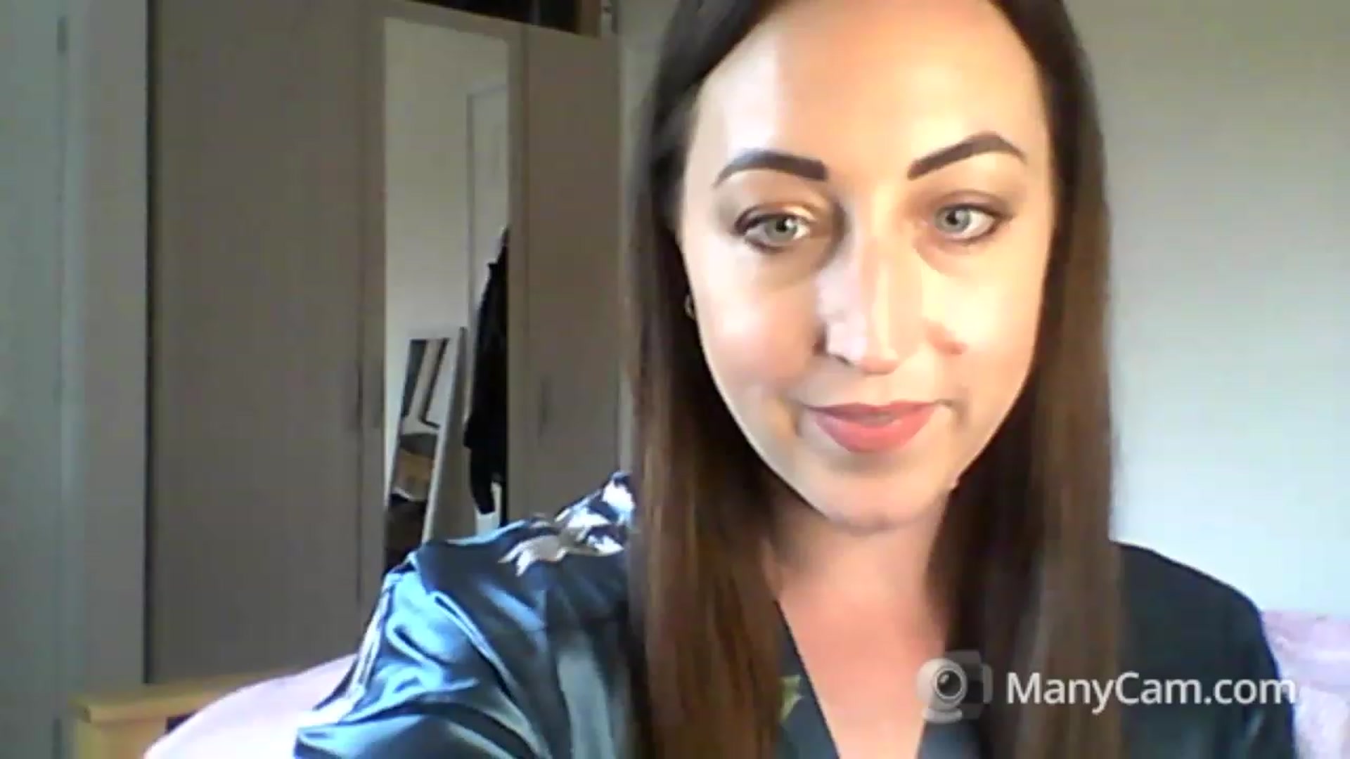 Gallery image thumbnail from MadisonFox1's myfreecams stream on, 05/12/2023, 11:16 image 4 of 20