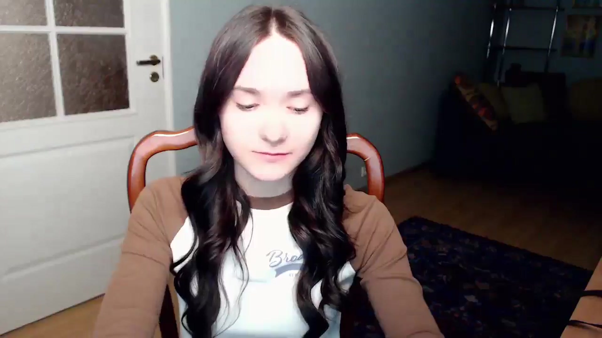 Gallery image thumbnail from Madison_Burke's myfreecams stream on, 05/01/2025, 18:33 image 16 of 20