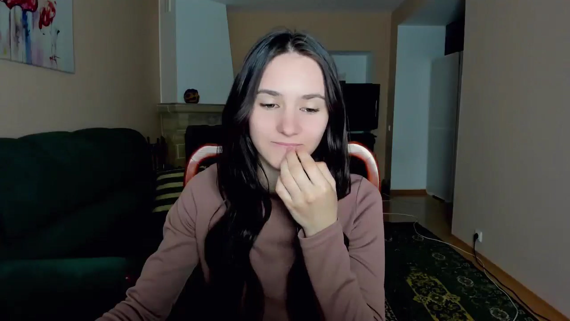 Gallery image thumbnail from Madison_Burke's myfreecams stream on, 05/03/2025, 24:13 image 5 of 20