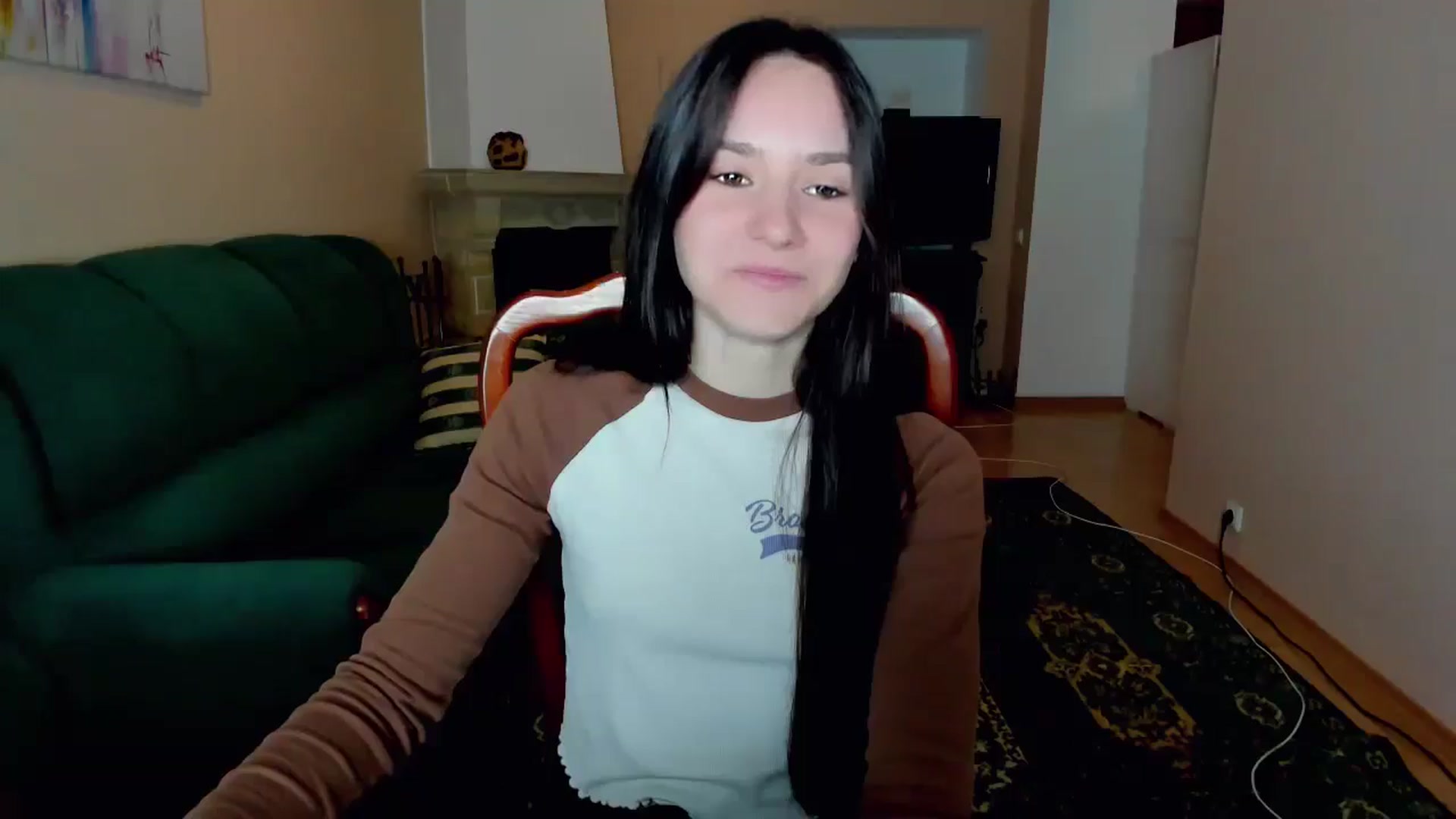 Gallery image thumbnail from Madison_Burke's myfreecams stream on, 05/05/2025, 20:04 image 18 of 20
