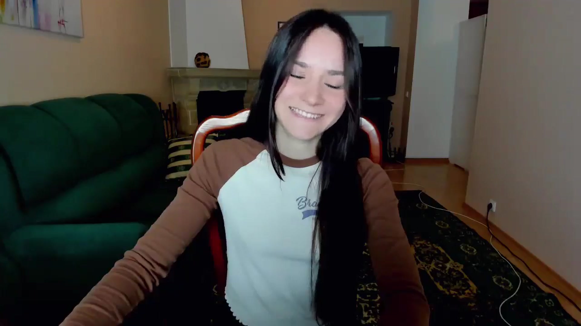 Gallery image thumbnail from Madison_Burke's myfreecams stream on, 05/05/2025, 20:04 image 16 of 20