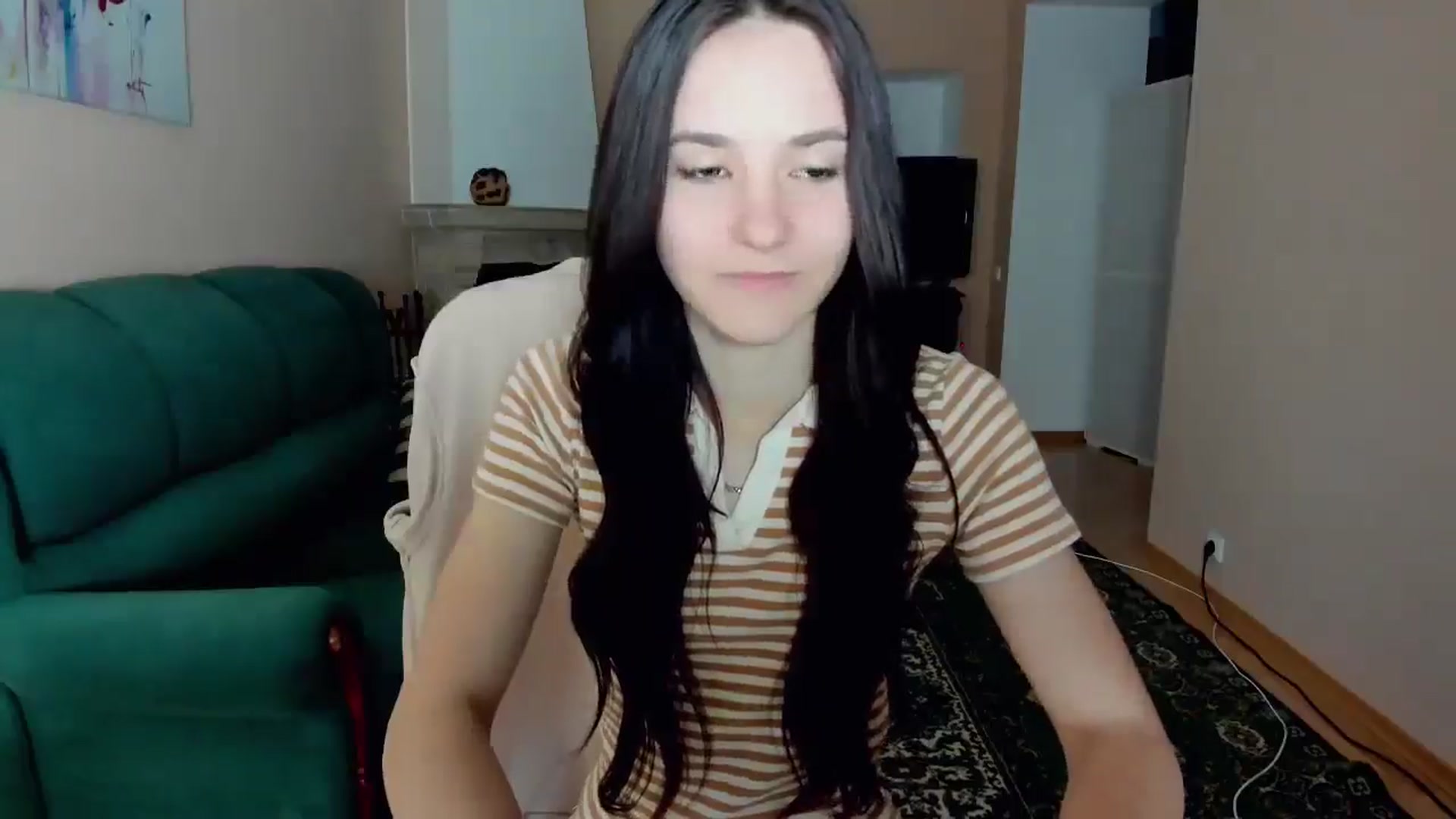 Gallery image thumbnail from Madison_Burke's myfreecams stream on, 05/06/2025, 23:05 image 18 of 20
