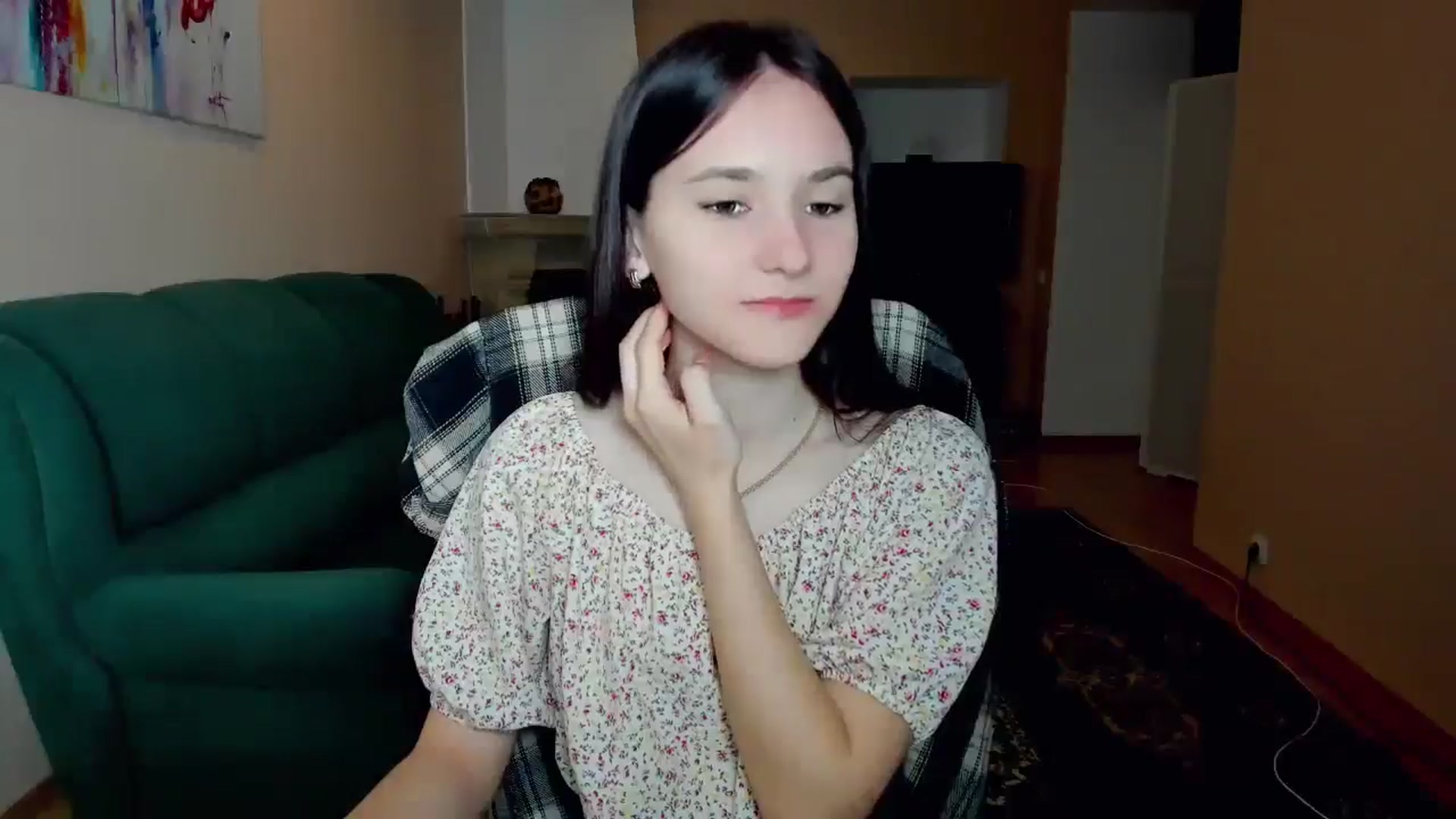 Gallery image thumbnail from Madison_Burke's myfreecams stream on, 05/16/2025, 20:24 image 12 of 20