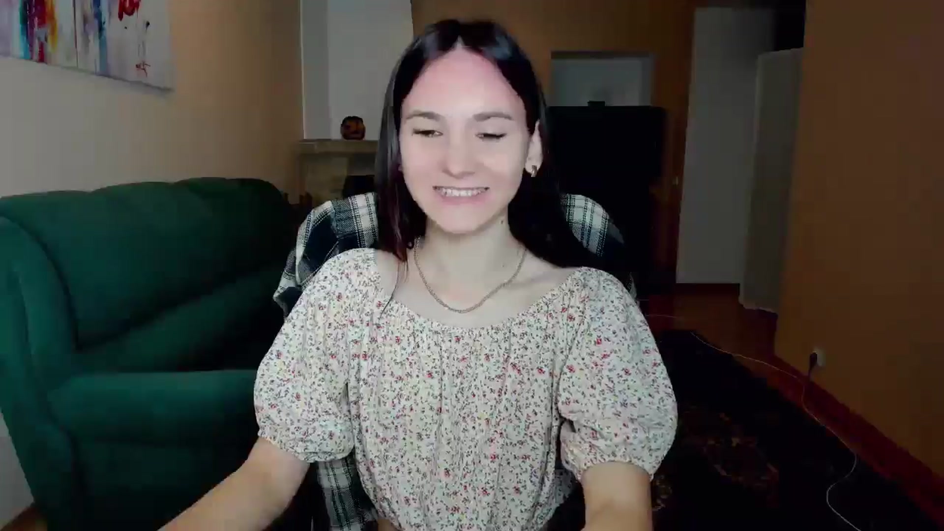 Gallery image thumbnail from Madison_Burke's myfreecams stream on, 05/16/2025, 21:50 image 20 of 20