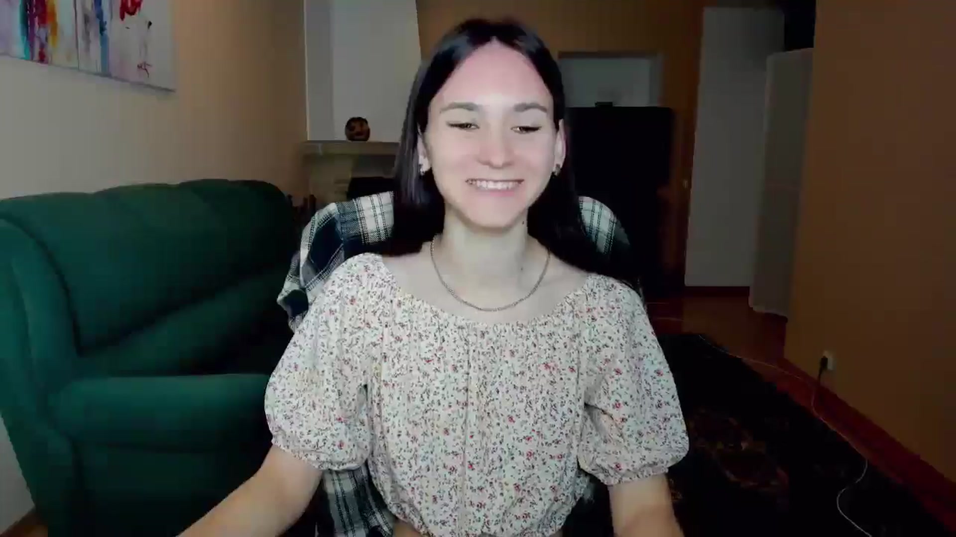 Gallery image thumbnail from Madison_Burke's myfreecams stream on, 05/16/2025, 21:50 image 16 of 20