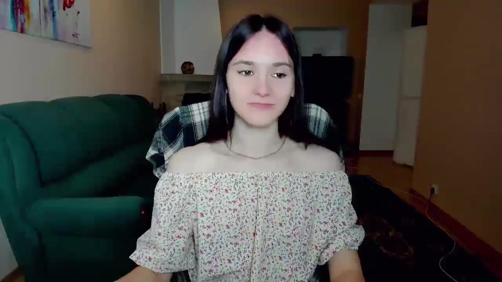 Gallery image thumbnail from Madison_Burke's myfreecams stream on, 05/16/2025, 22:39 image 15 of 20