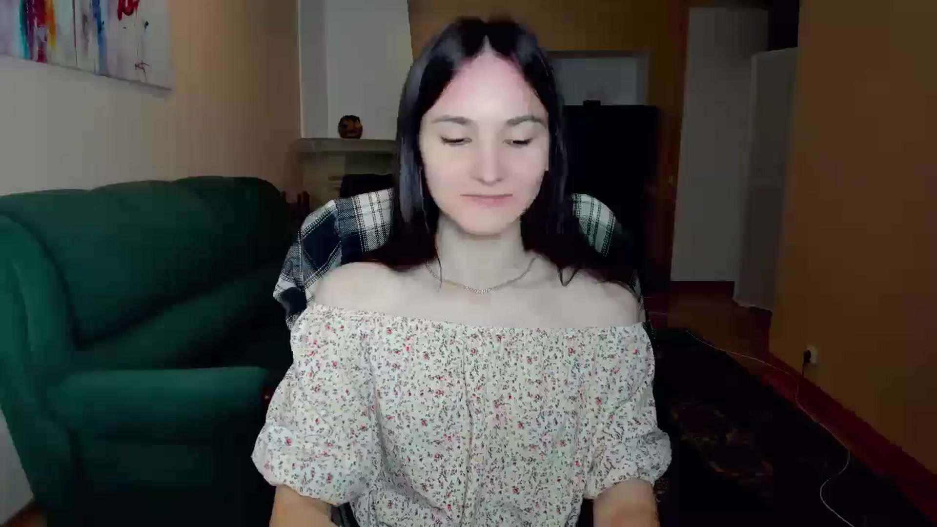 Gallery image thumbnail from Madison_Burke's myfreecams stream on, 05/16/2025, 22:39 image 20 of 20