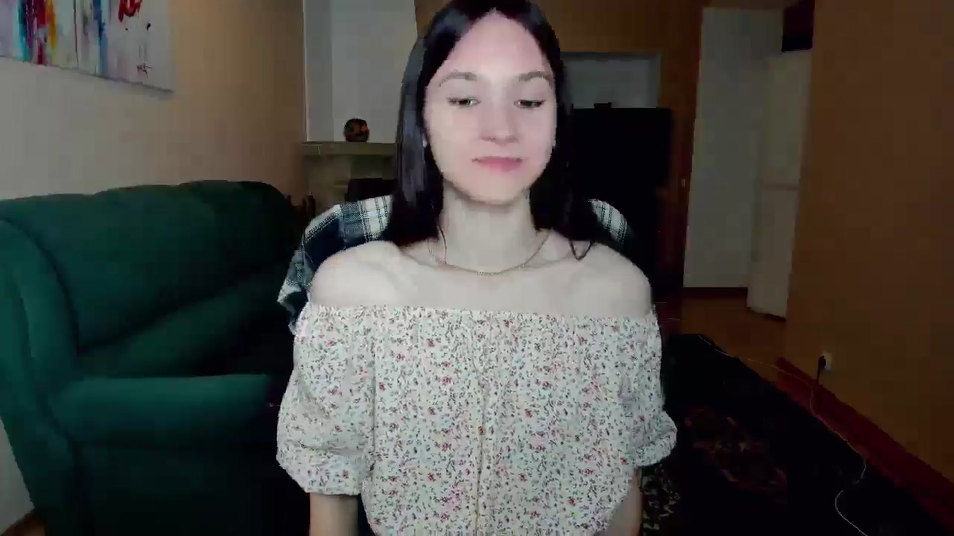 Gallery image thumbnail from Madison_Burke's myfreecams stream on, 05/16/2025, 22:39 image 18 of 20