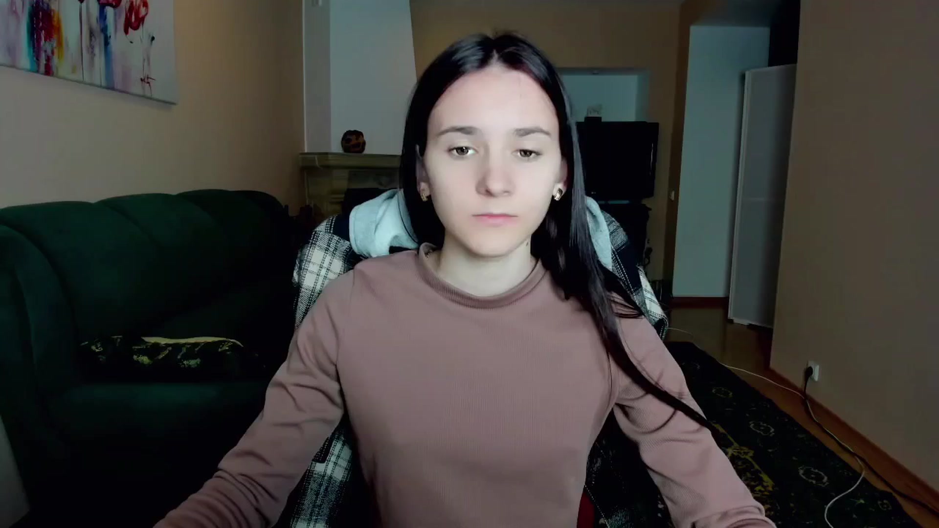 Gallery image thumbnail from Madison_Burke's myfreecams stream on, 05/17/2025, 21:13 image 9 of 20