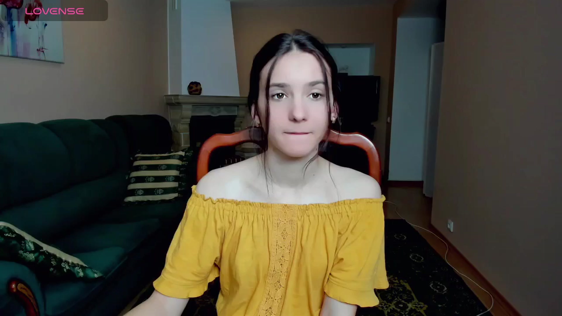 Gallery image thumbnail from Madison_Burke's myfreecams stream on, 05/26/2025, 02:57 image 13 of 20