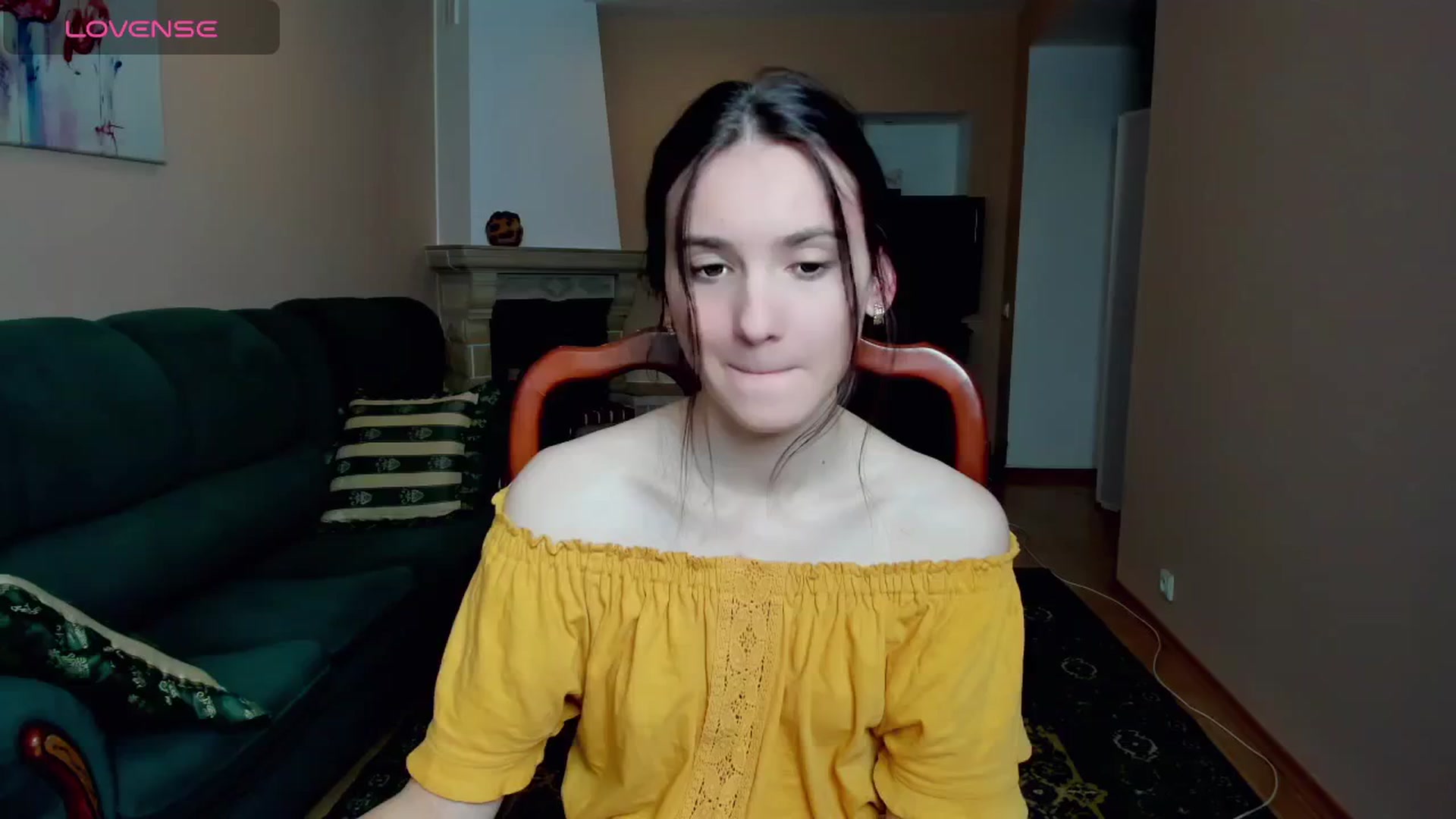 Gallery image thumbnail from Madison_Burke's myfreecams stream on, 05/26/2025, 02:57 image 2 of 20