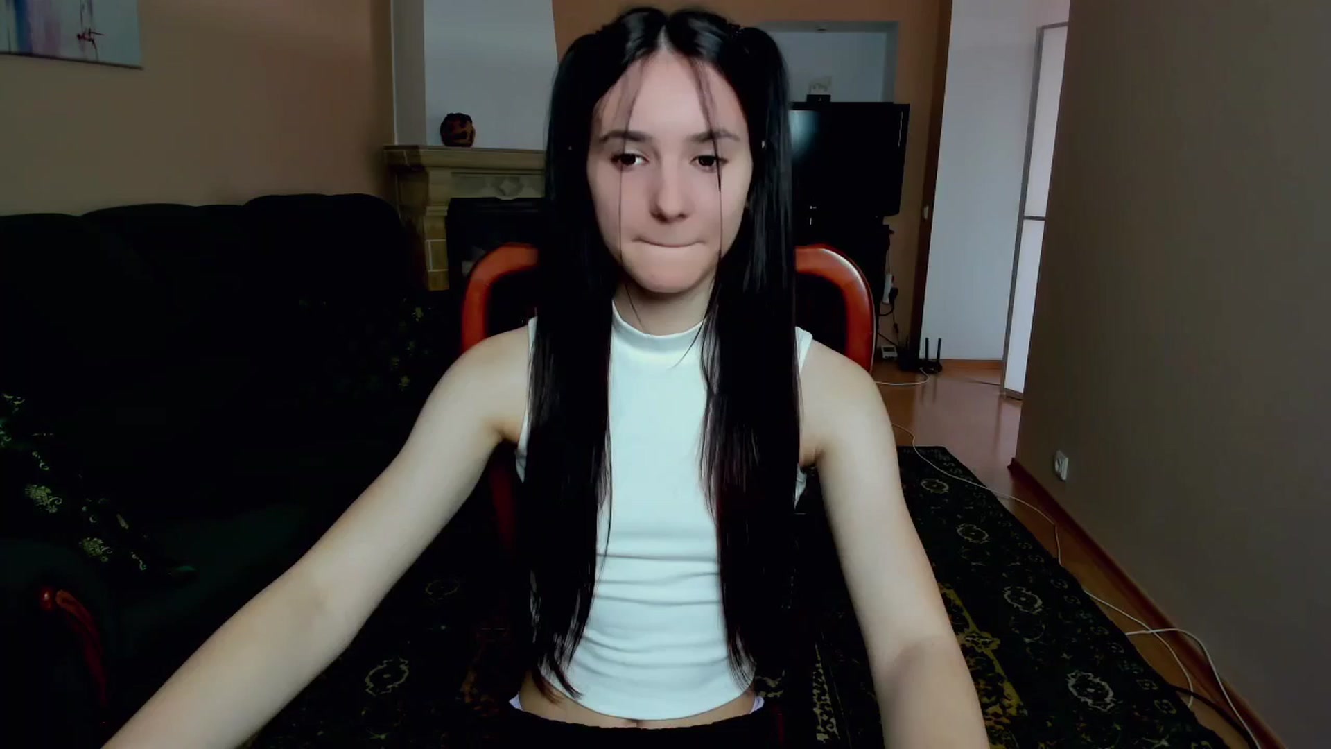 Gallery image thumbnail from Madison_Burke's myfreecams stream on, 06/05/2025, 15:19 image 3 of 20