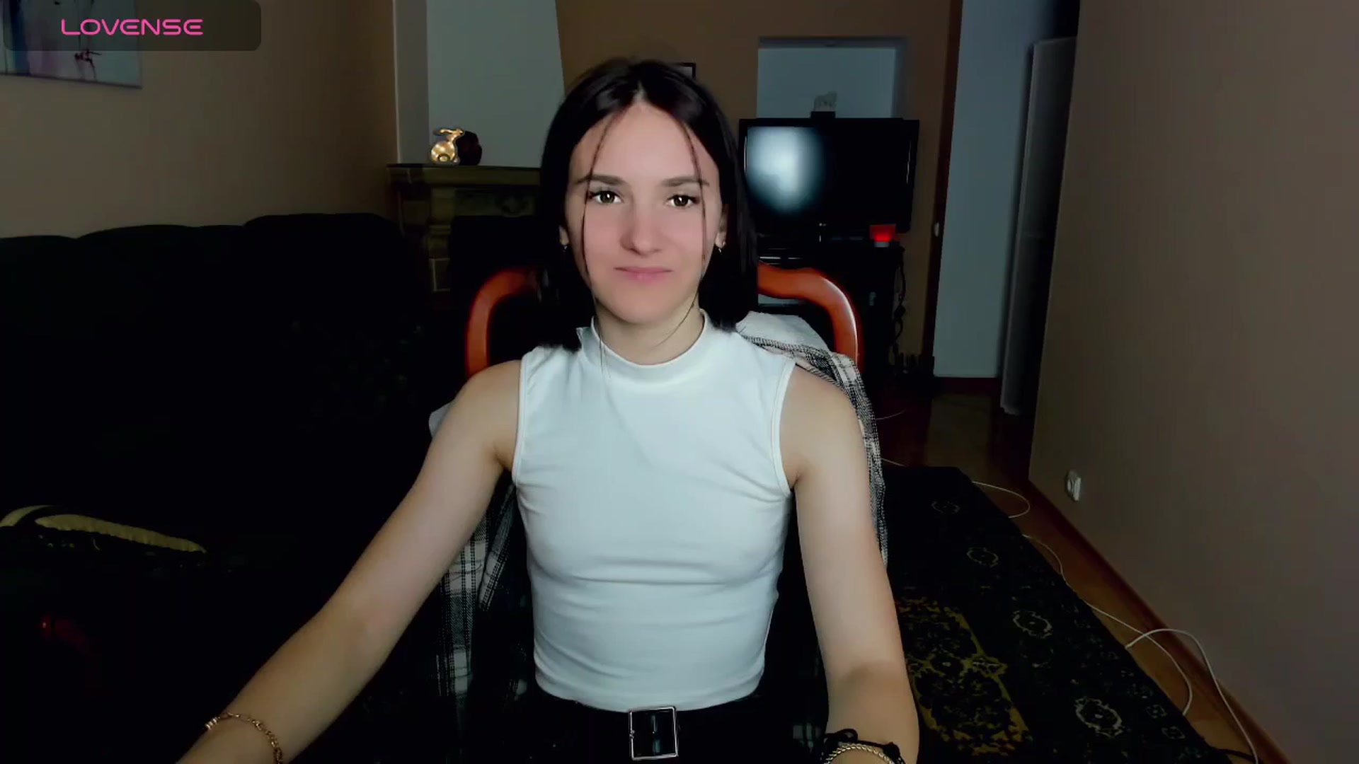 Gallery image thumbnail from Madison_Burke's myfreecams stream on, 06/23/2025, 01:21 image 18 of 20