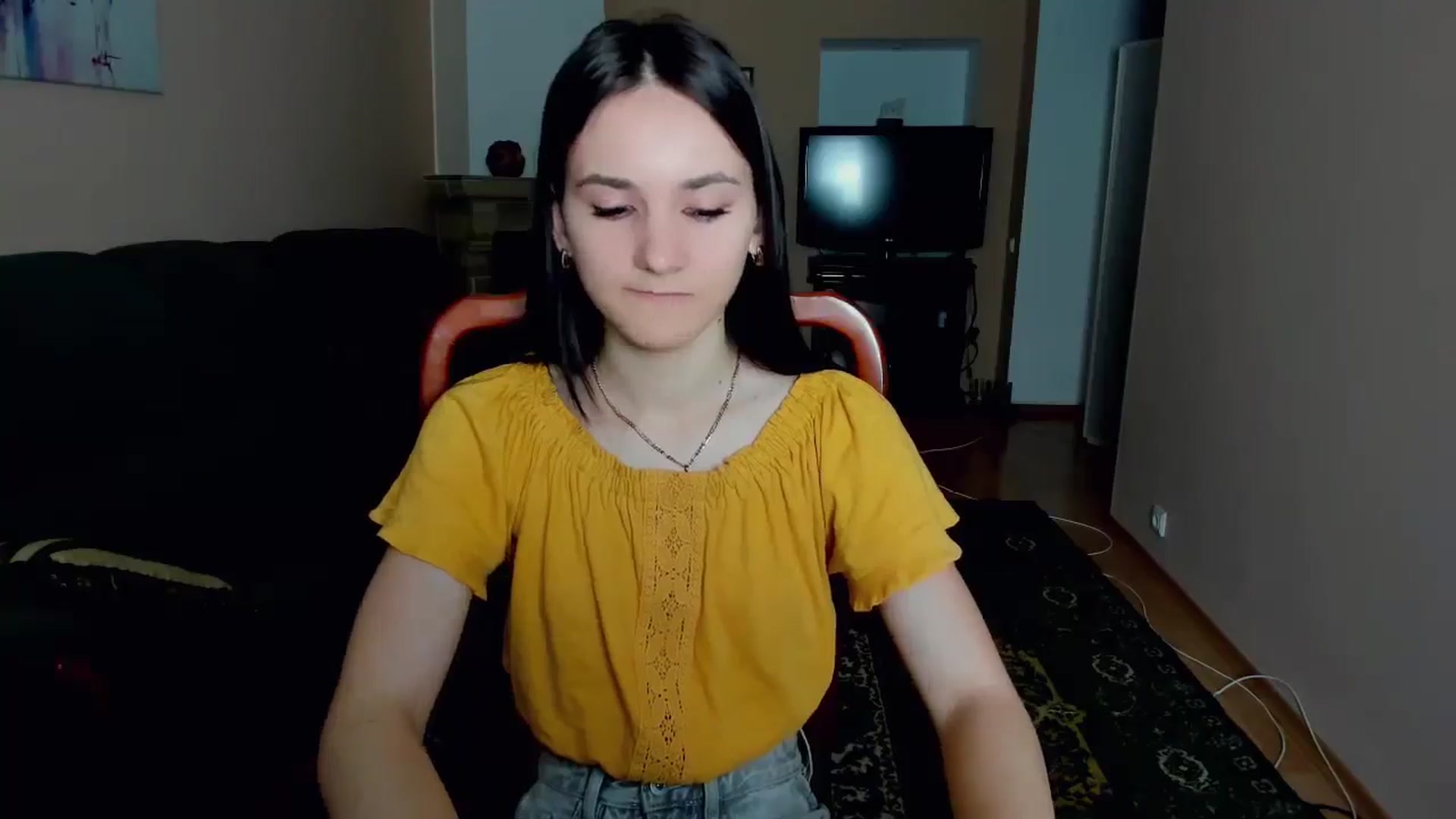 Gallery image thumbnail from Madison_Burke's myfreecams stream on, 06/24/2025, 24:02 image 18 of 20