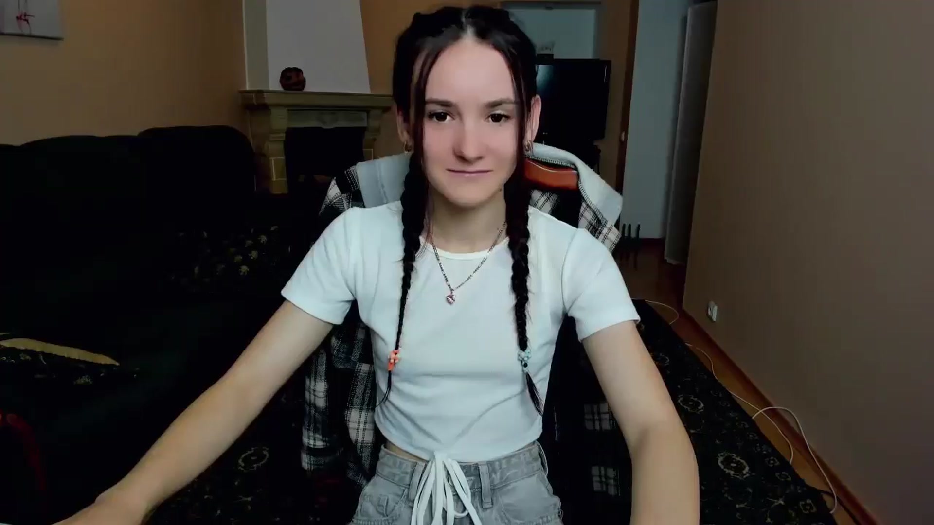 Gallery image thumbnail from Madison_Burke's myfreecams stream on, 06/30/2025, 21:17 image 3 of 20