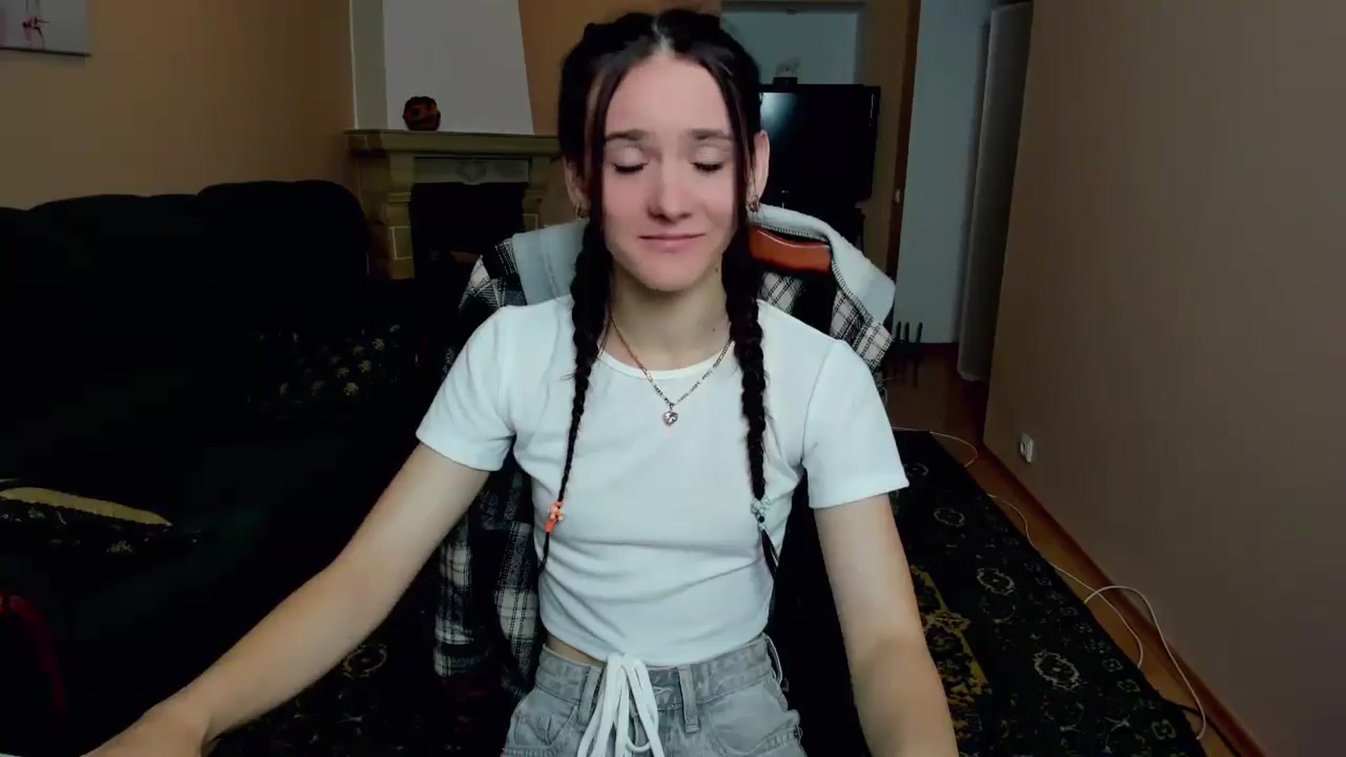 Gallery image thumbnail from Madison_Burke's myfreecams stream on, 06/30/2025, 21:17 image 11 of 20