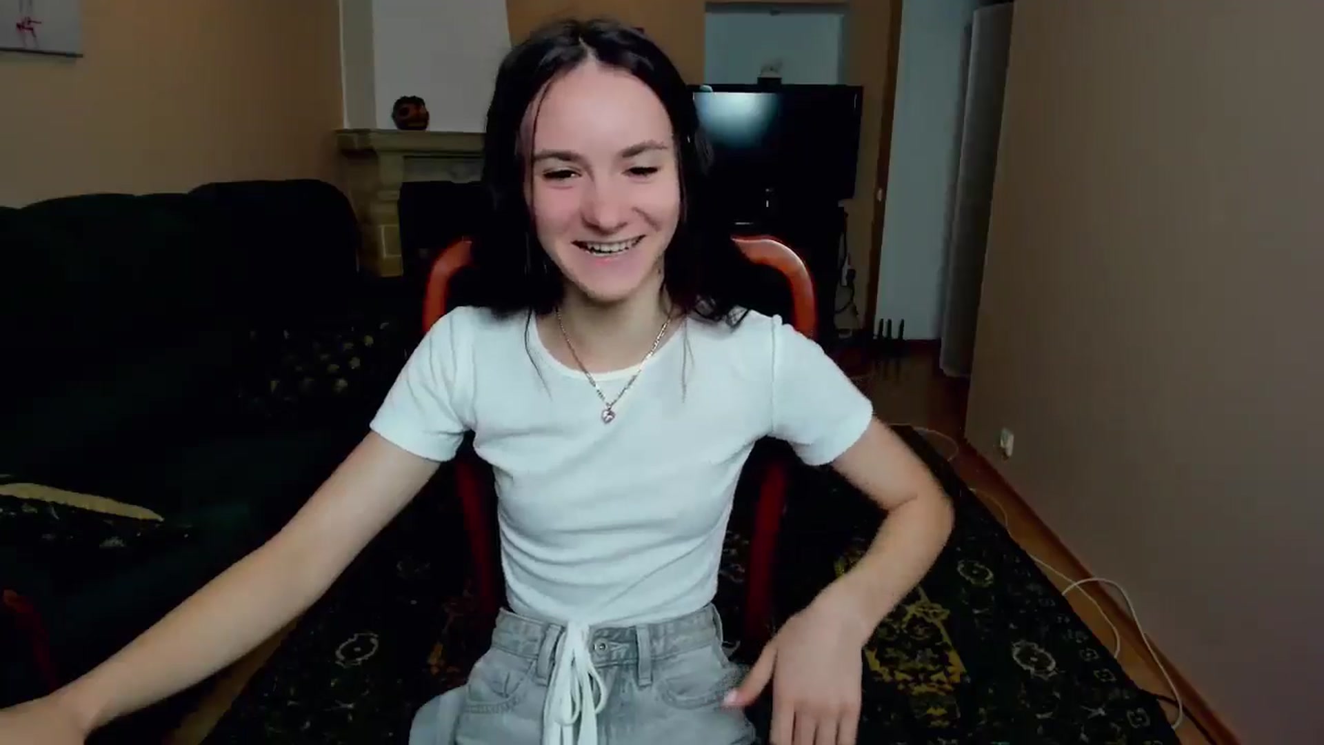 Gallery image thumbnail from Madison_Burke's myfreecams stream on, 07/01/2025, 01:31 image 14 of 20