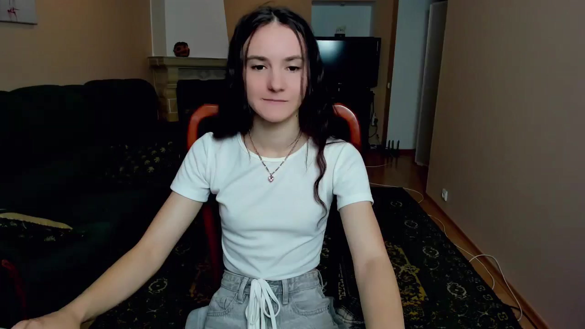 Gallery image thumbnail from Madison_Burke's myfreecams stream on, 07/01/2025, 01:31 image 2 of 20