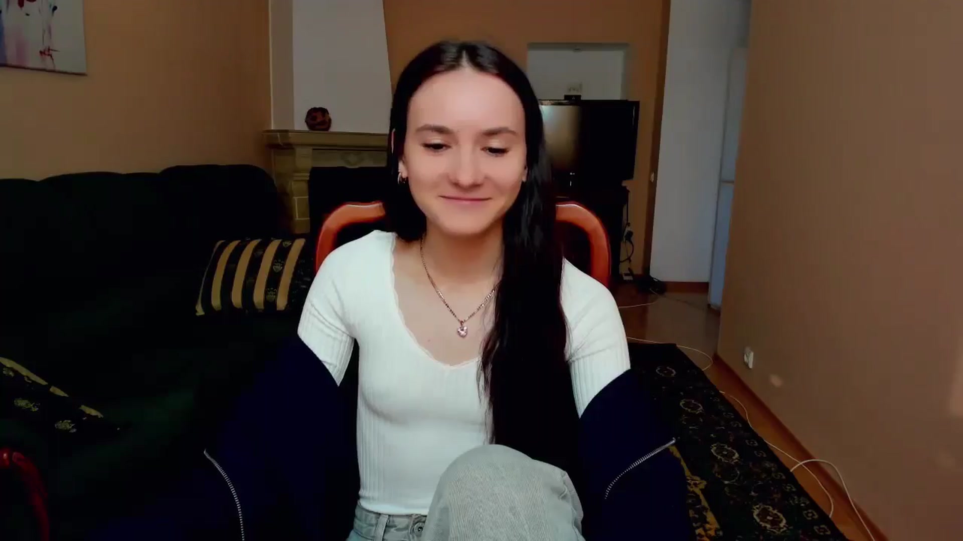 Gallery image thumbnail from Madison_Burke's myfreecams stream on, 07/02/2025, 04:07 image 2 of 20