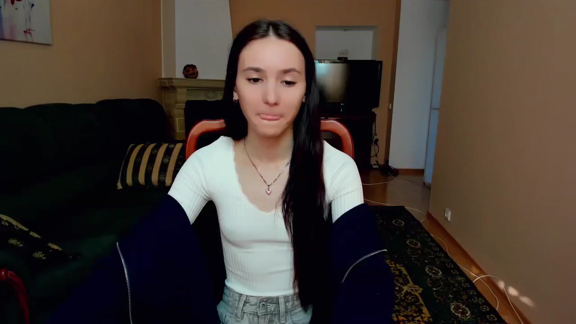 Gallery image thumbnail from Madison_Burke's myfreecams stream on, 07/02/2025, 04:07 image 7 of 20