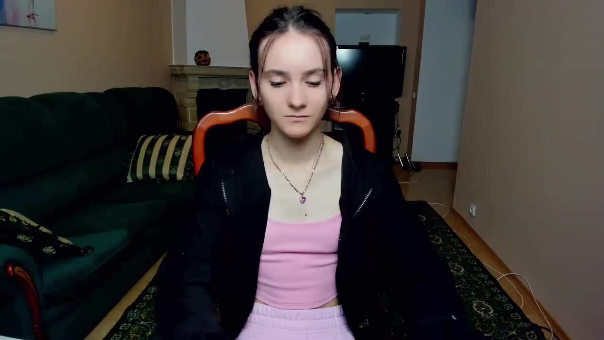 Gallery image thumbnail from Madison_Burke's myfreecams stream on, 07/02/2025, 22:41 image 6 of 20