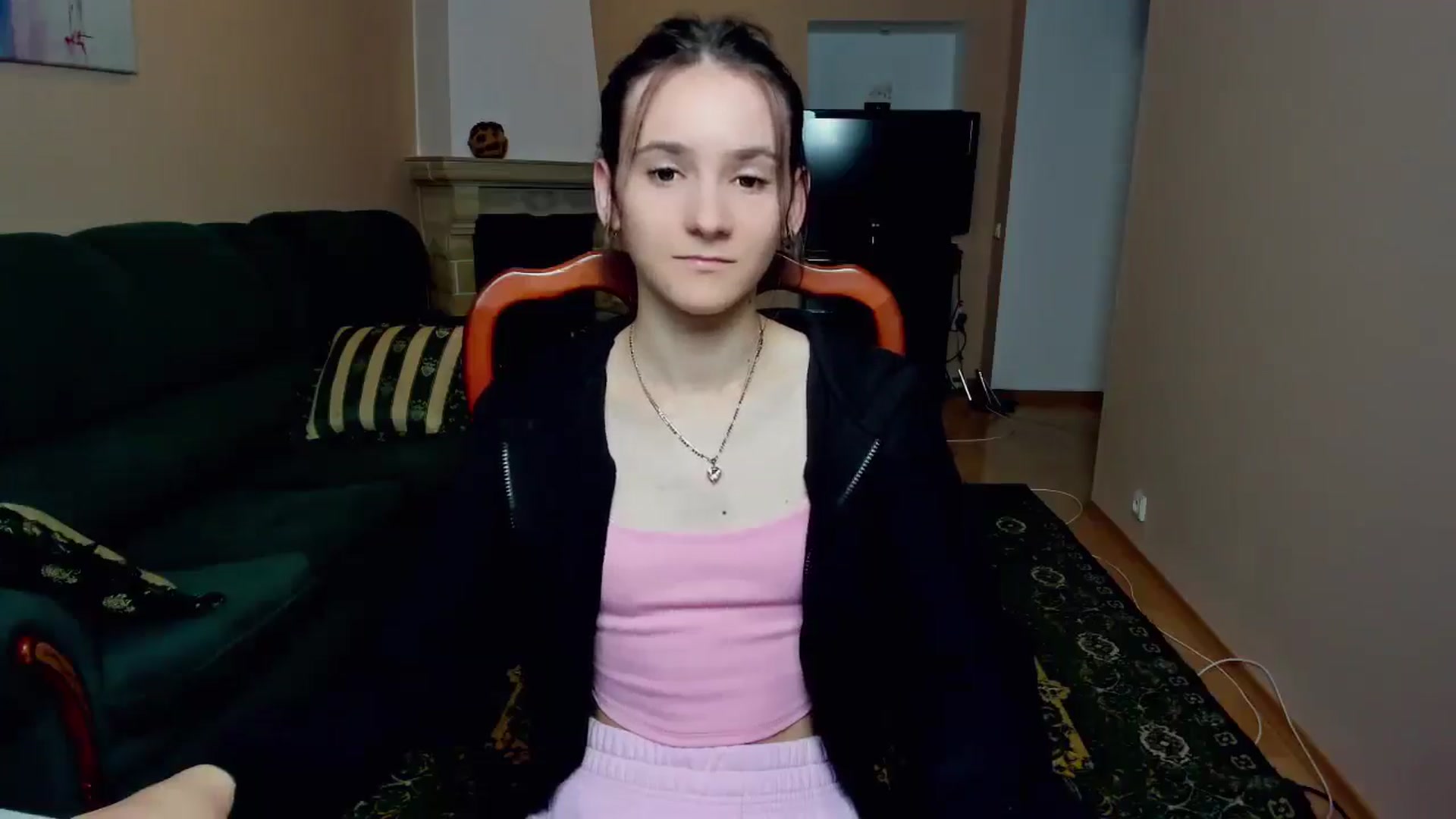 Gallery image thumbnail from Madison_Burke's myfreecams stream on, 07/02/2025, 22:41 image 12 of 20