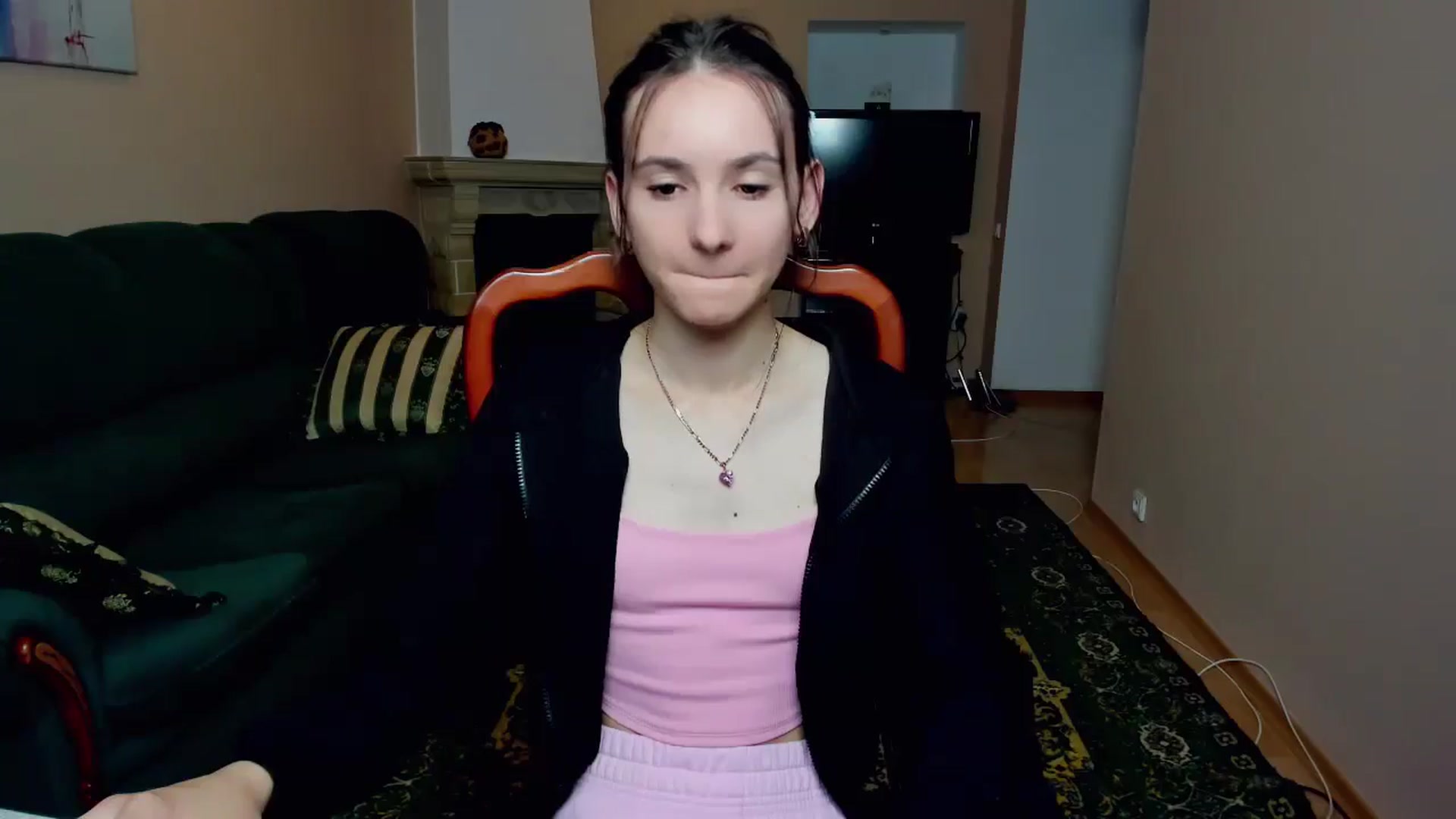 Gallery image thumbnail from Madison_Burke's myfreecams stream on, 07/02/2025, 22:41 image 14 of 20
