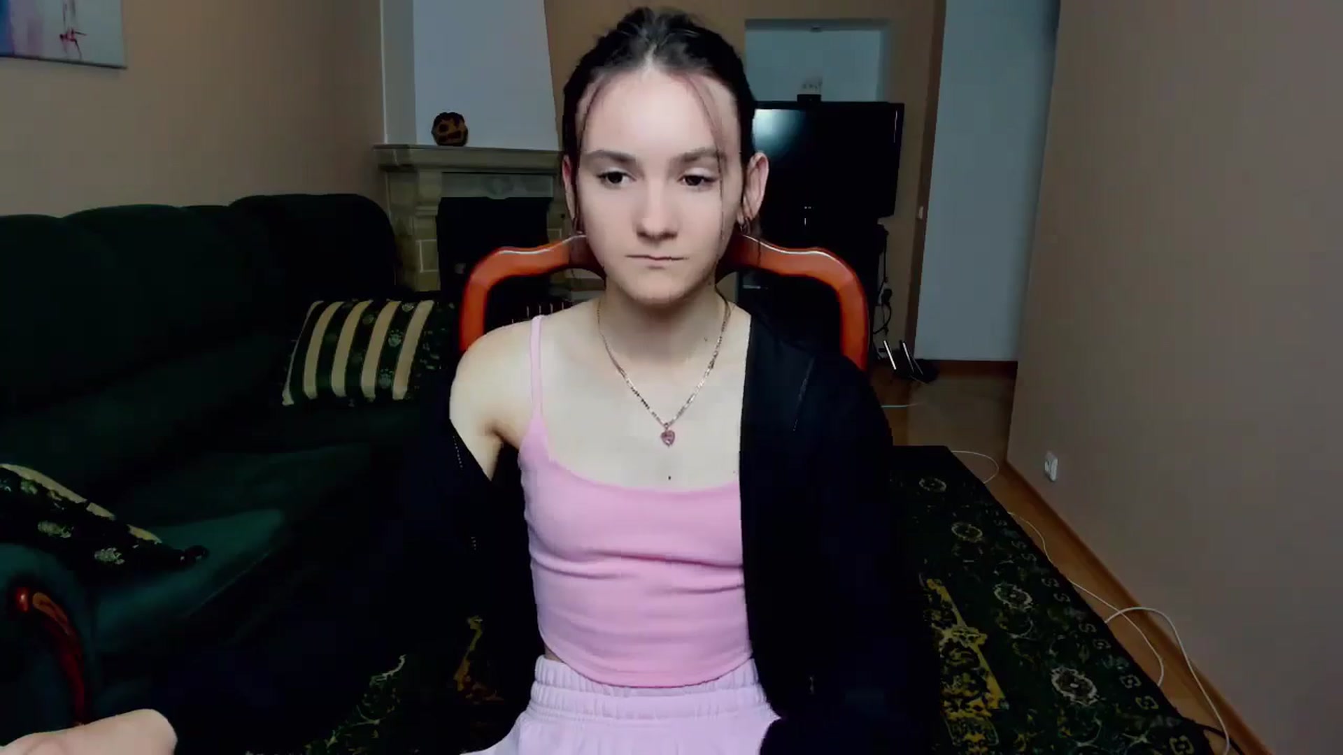 Gallery image thumbnail from Madison_Burke's myfreecams stream on, 07/03/2025, 01:40 image 7 of 20