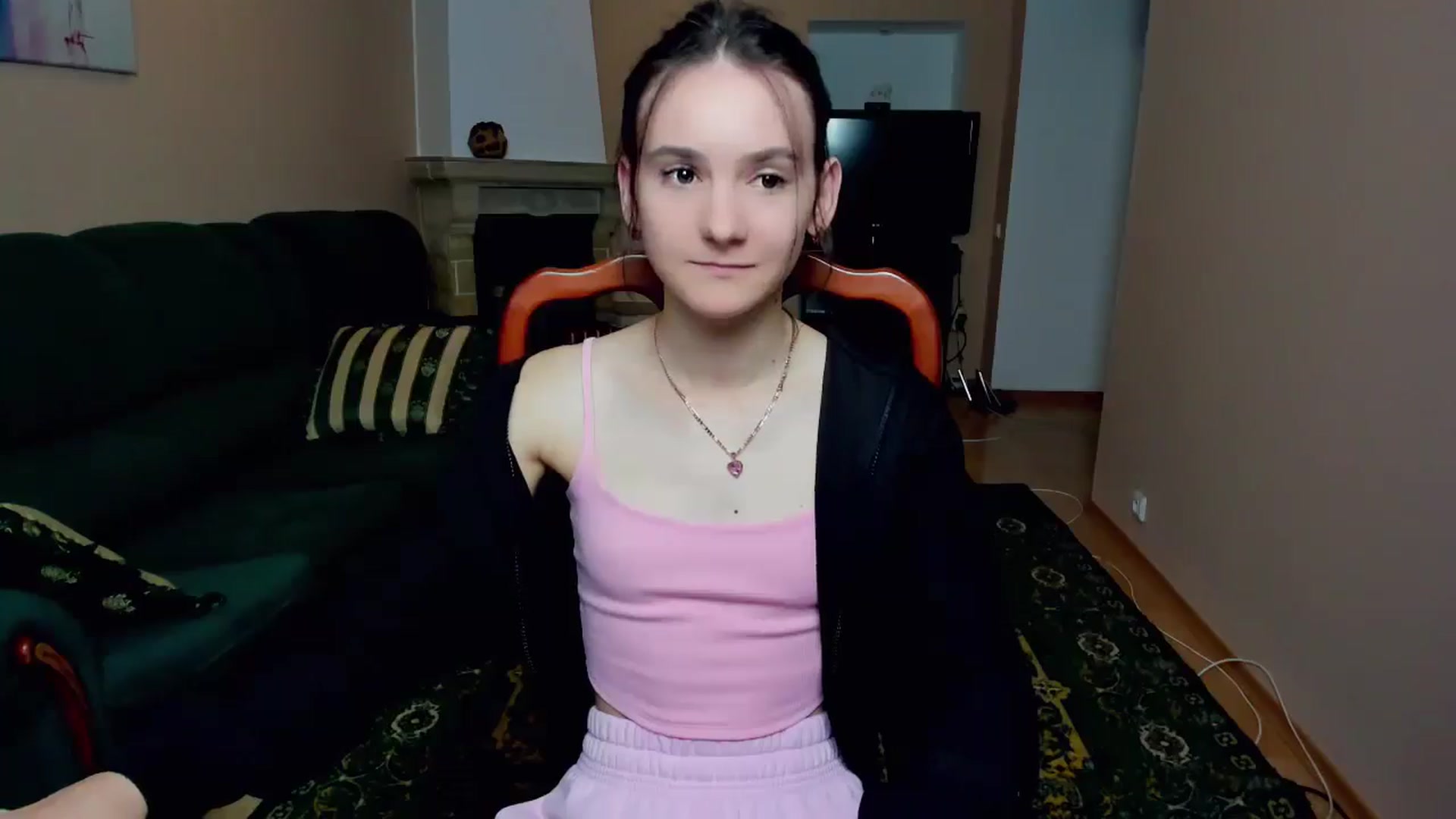 Gallery image thumbnail from Madison_Burke's myfreecams stream on, 07/03/2025, 01:40 image 4 of 20