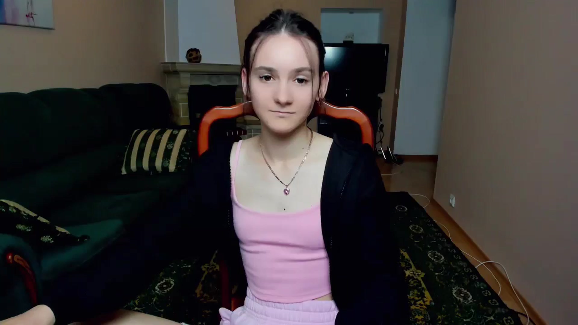 Gallery image thumbnail from Madison_Burke's myfreecams stream on, 07/03/2025, 01:40 image 2 of 20