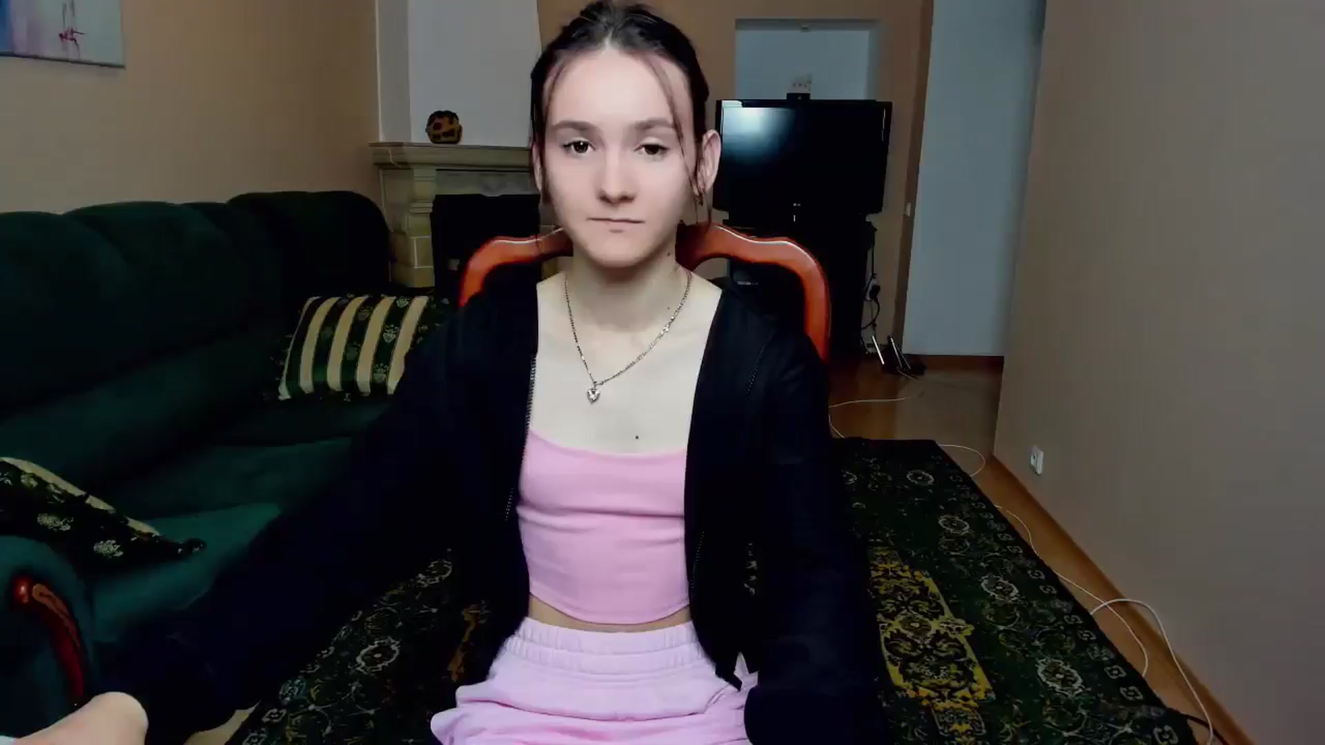 Gallery image thumbnail from Madison_Burke's myfreecams stream on, 07/03/2025, 01:40 image 11 of 20