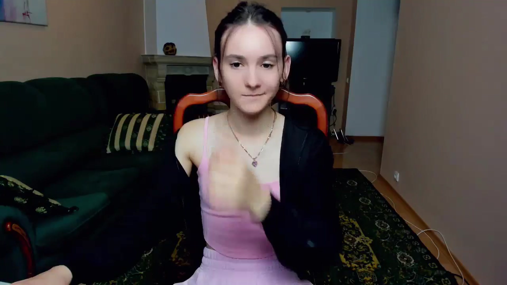 Gallery image thumbnail from Madison_Burke's myfreecams stream on, 07/03/2025, 01:40 image 6 of 20