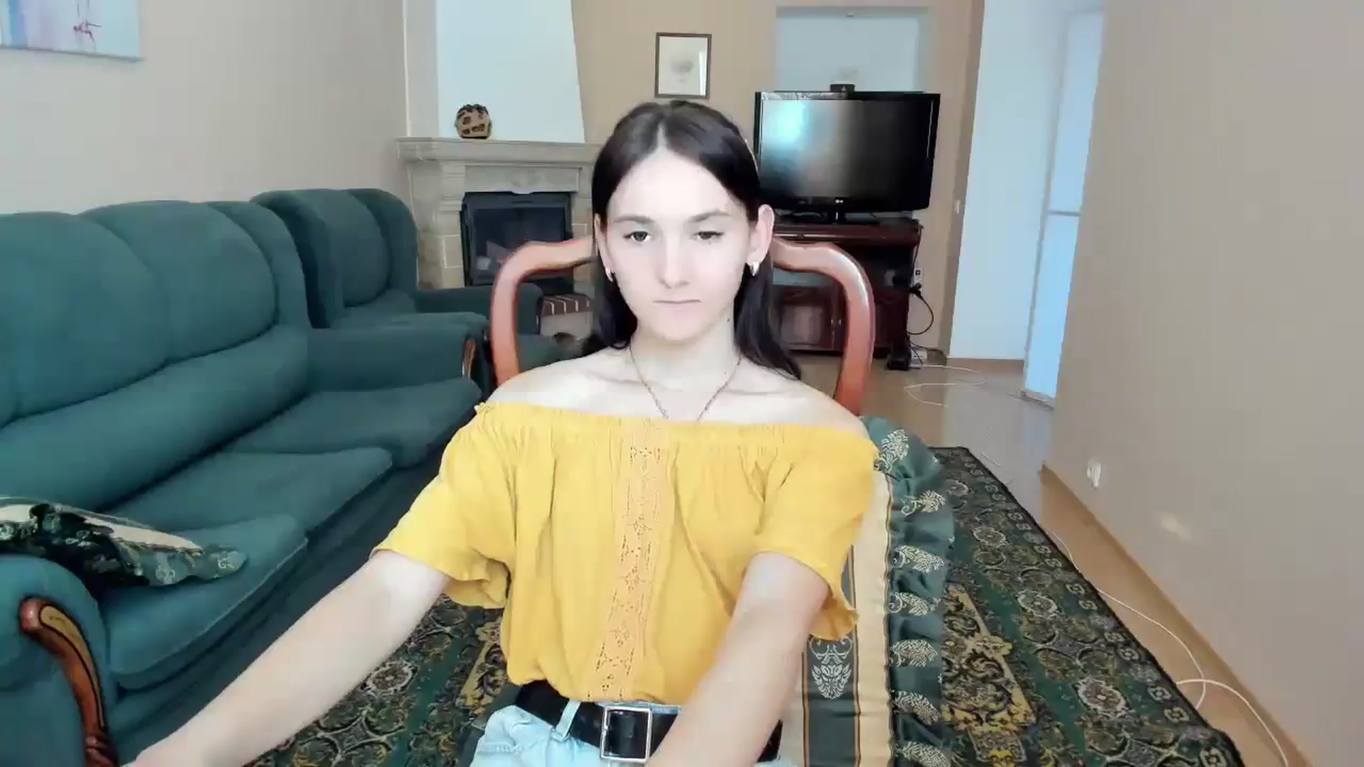 Gallery image thumbnail from Madison_Burke's myfreecams stream on, 07/07/2025, 03:57 image 2 of 20