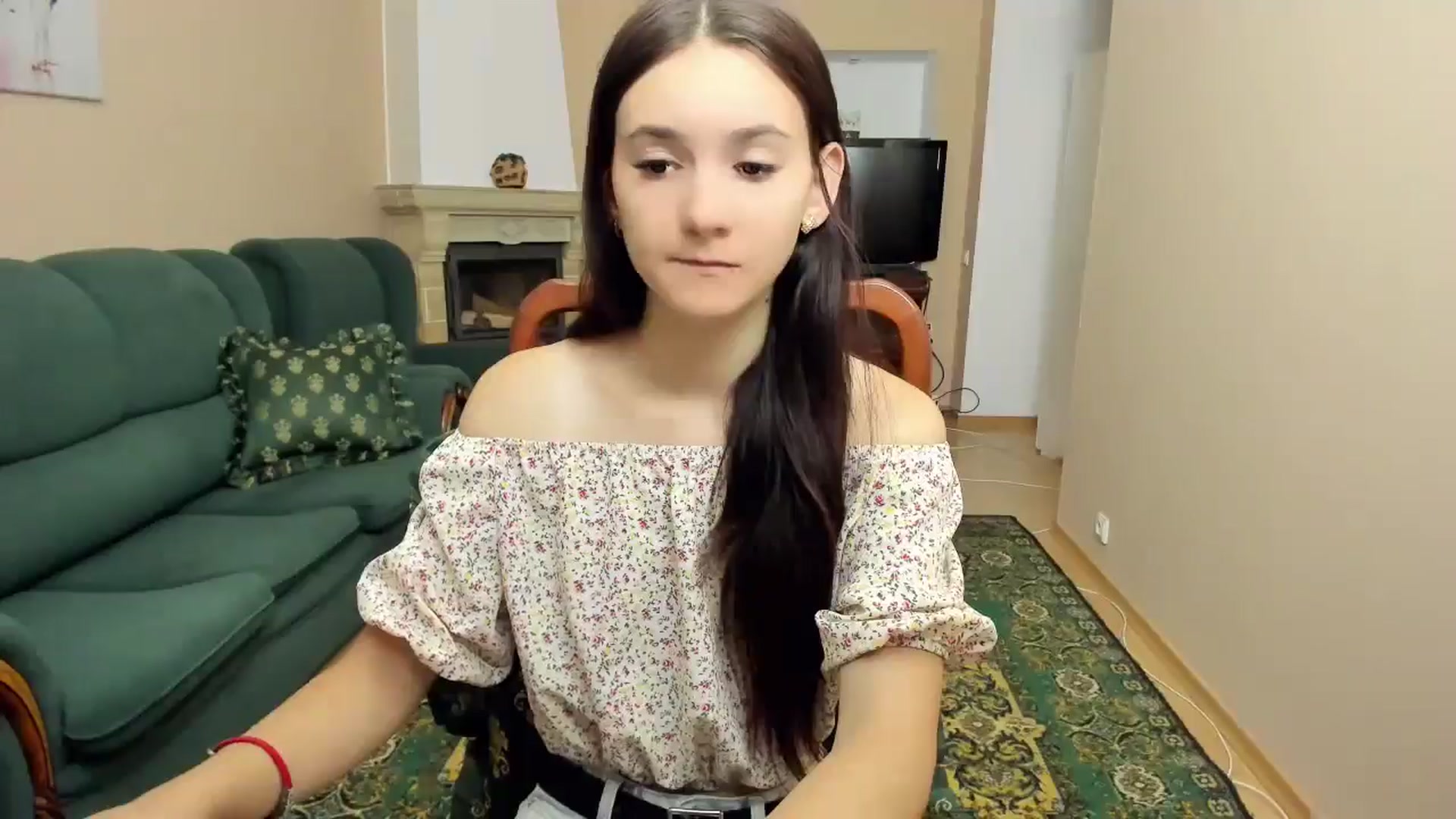 Gallery image thumbnail from Madison_Burke's myfreecams stream on, 08/03/2025, 22:09 image 3 of 20