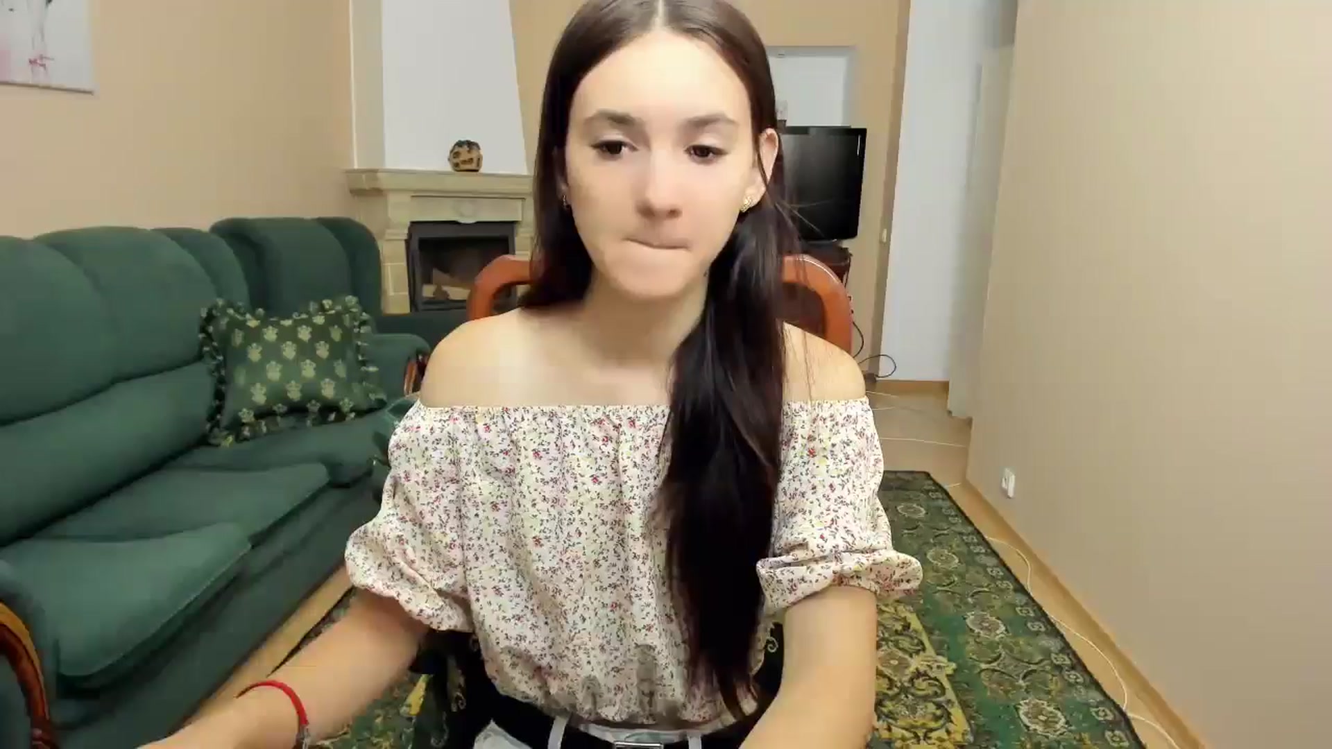 Gallery image thumbnail from Madison_Burke's myfreecams stream on, 08/03/2025, 22:09 image 1 of 20