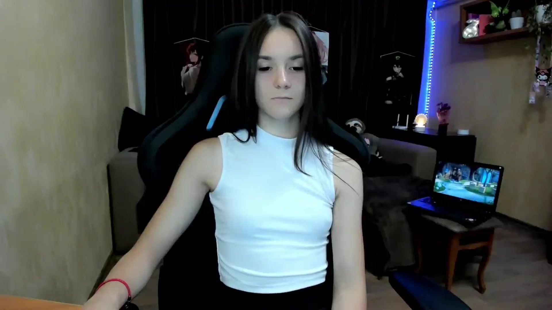 Gallery image thumbnail from Madison_Burke's myfreecams stream on, 08/13/2025, 19:09 image 13 of 20