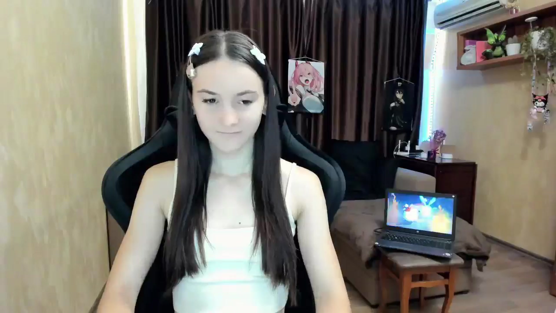 Gallery image thumbnail from Madison_Burke's myfreecams stream on, 08/15/2025, 09:48 image 4 of 20
