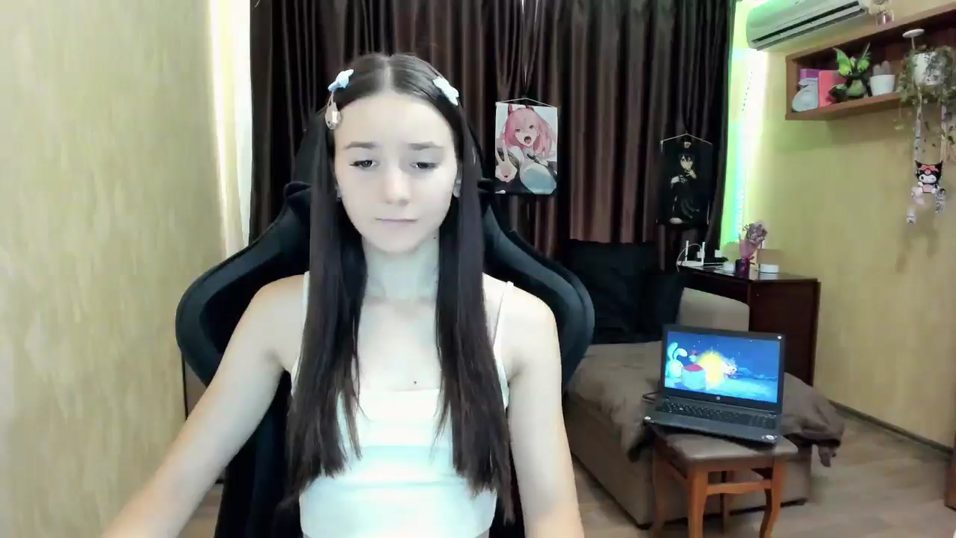 Gallery image thumbnail from Madison_Burke's myfreecams stream on, 08/15/2025, 09:48 image 5 of 20