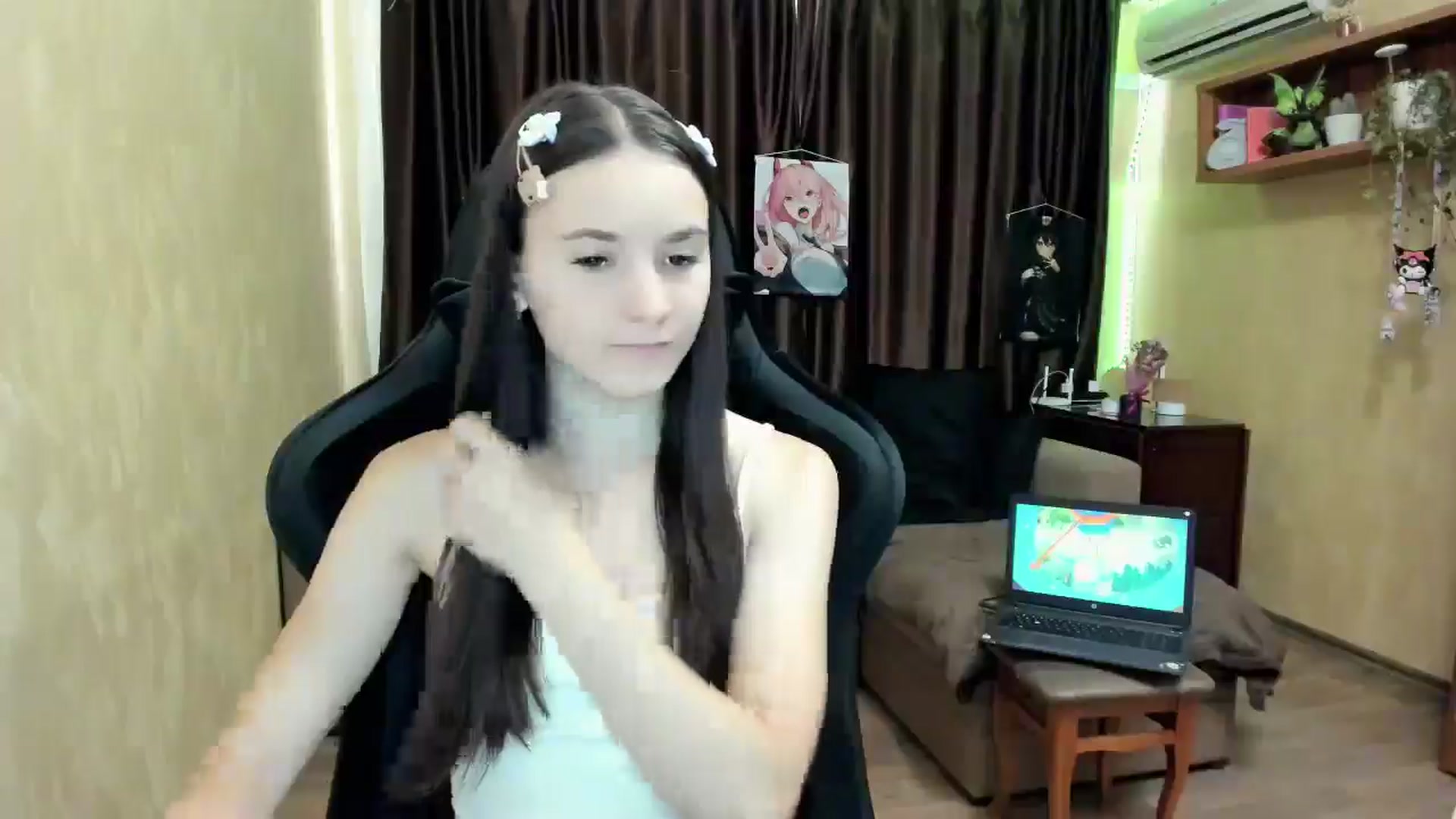 Gallery image thumbnail from Madison_Burke's myfreecams stream on, 08/15/2025, 09:48 image 2 of 20