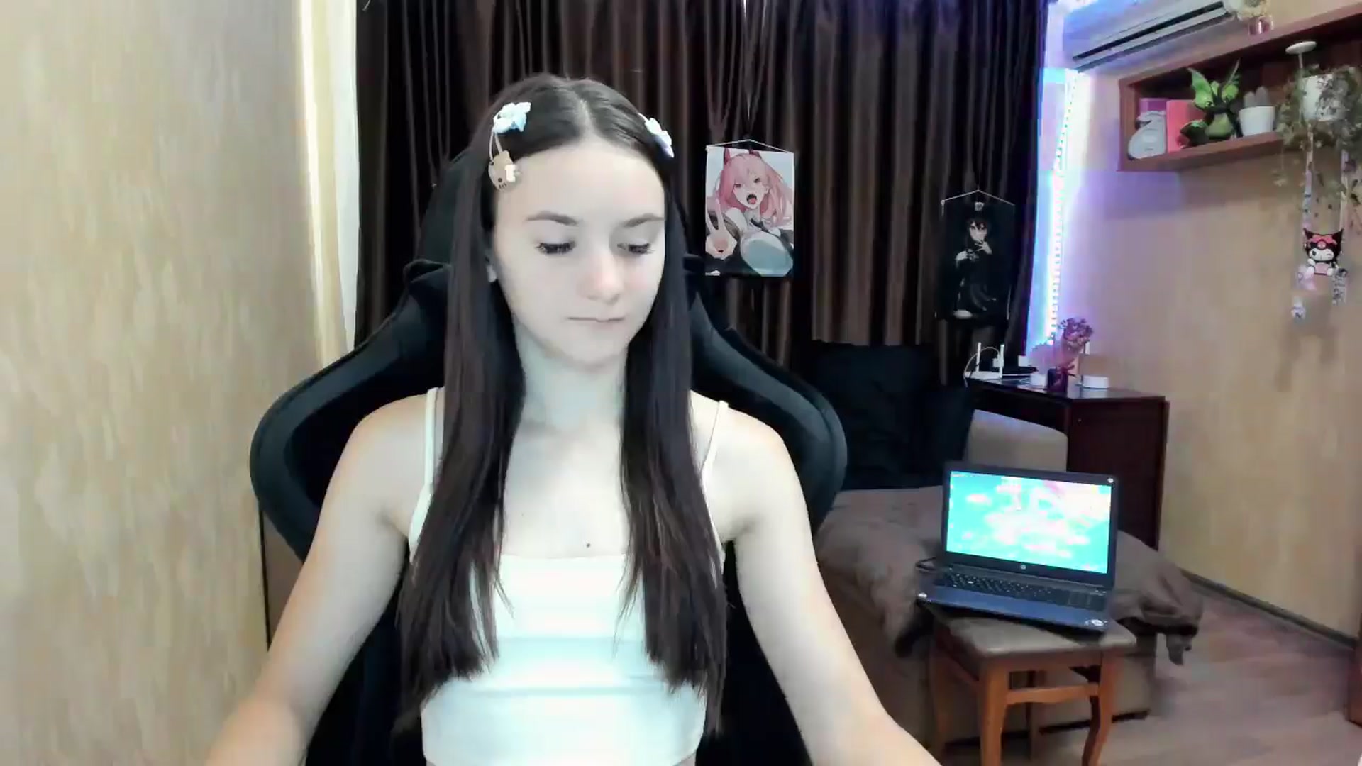 Gallery image thumbnail from Madison_Burke's myfreecams stream on, 08/15/2025, 09:48 image 3 of 20