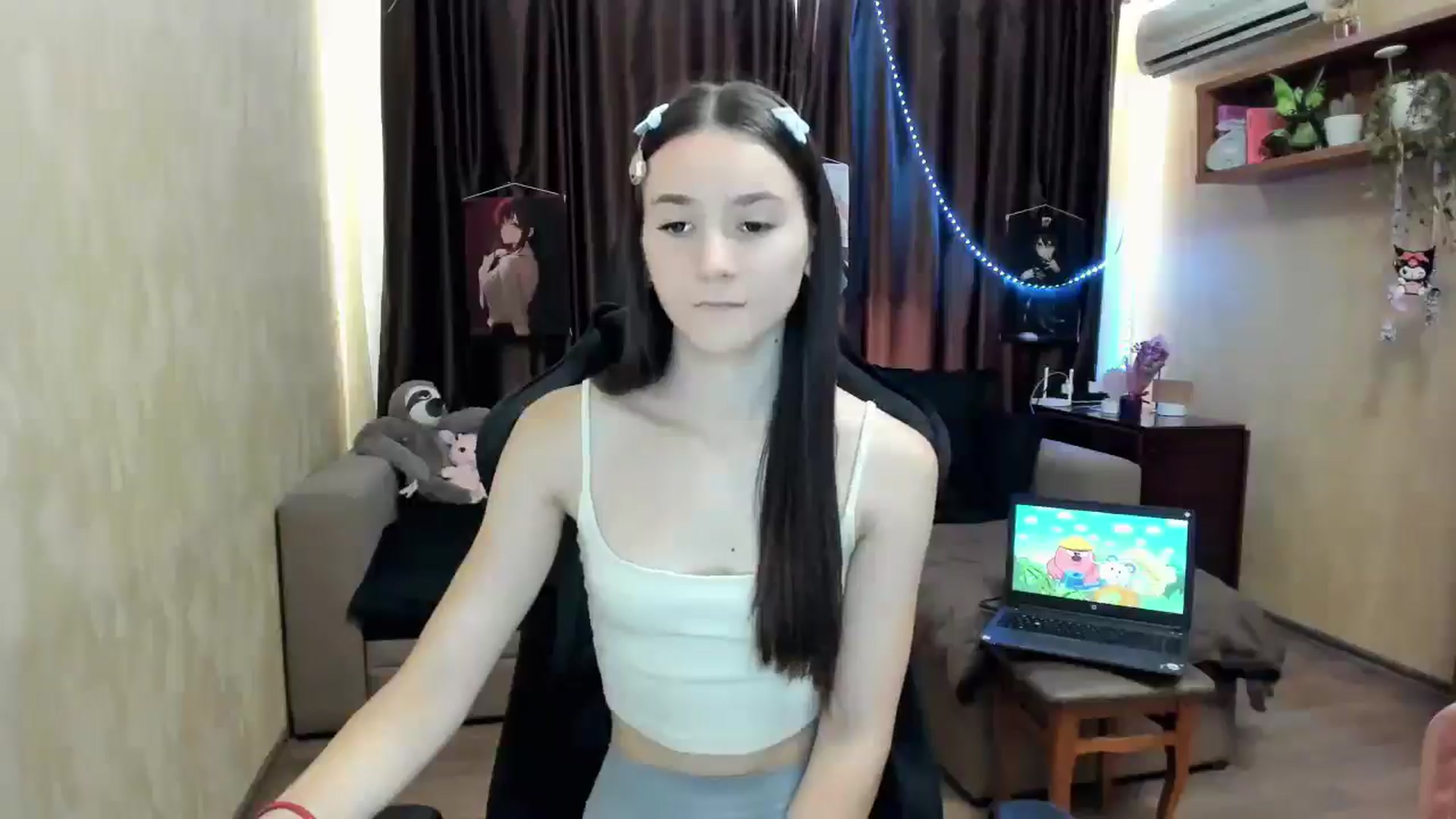 Gallery image thumbnail from Madison_Burke's myfreecams stream on, 08/15/2025, 10:28 image 15 of 20